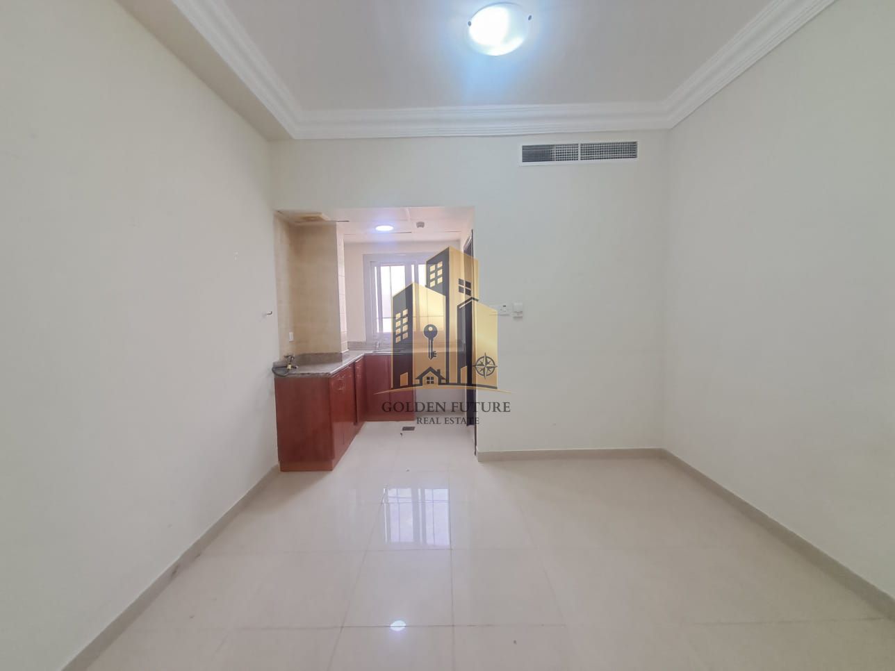 LUXURY STUDIO NO CASH DEPOSIT 04-06CHEQUES PAYMENT FREE SAND PARKING MAINTENANCE FREE