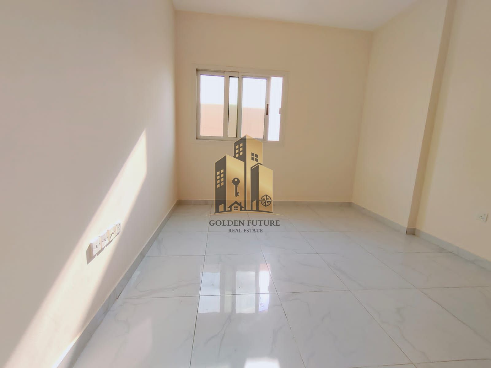 NO DEPOSIT 04-06CHEQUES PAYMENT STUDIO WITH WARDROBE 30K WITH PARKING