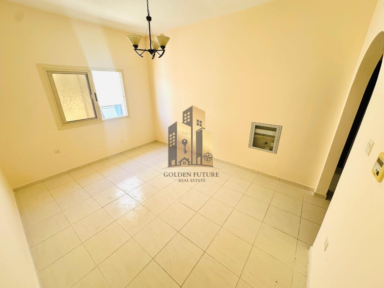 FRONT OF NEW MUWAILEH PARK NO DEPOSIT 04-06CHEQUES PAYMENT 1-BHK ONLY 36K