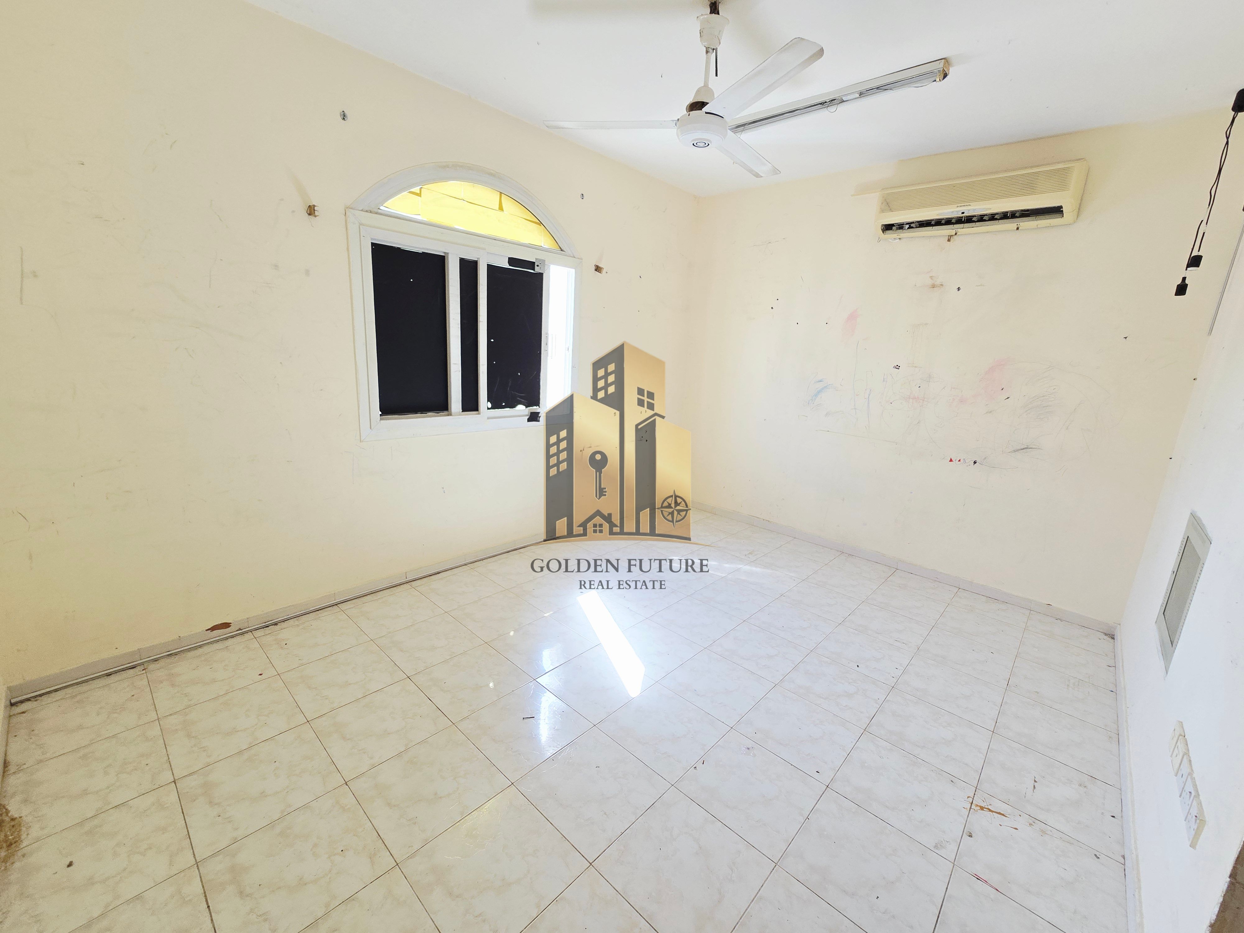 NO CASH DEPOSIT CLOSE KITCHEN LAVISH AND SPECIOUS STUDIO READY TO MOVE MAINTENANCE FREE WELL DESIGN