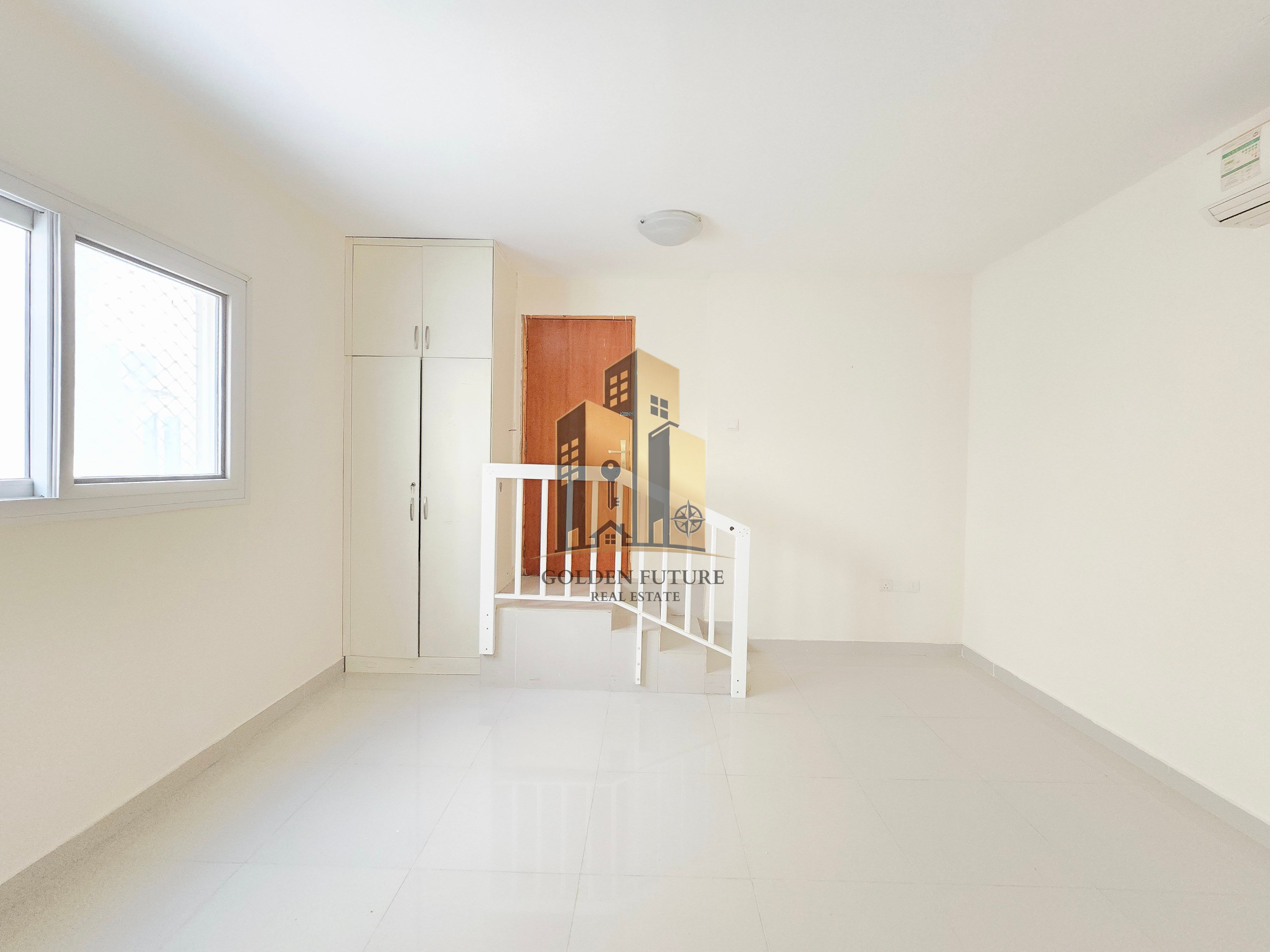 OFFER OF THE DAY LAVISH AND SPECIOUS 1BHK WITH AMERICAN STYLE KITCHEN READY TO MOVE MAINTENANCE FREE