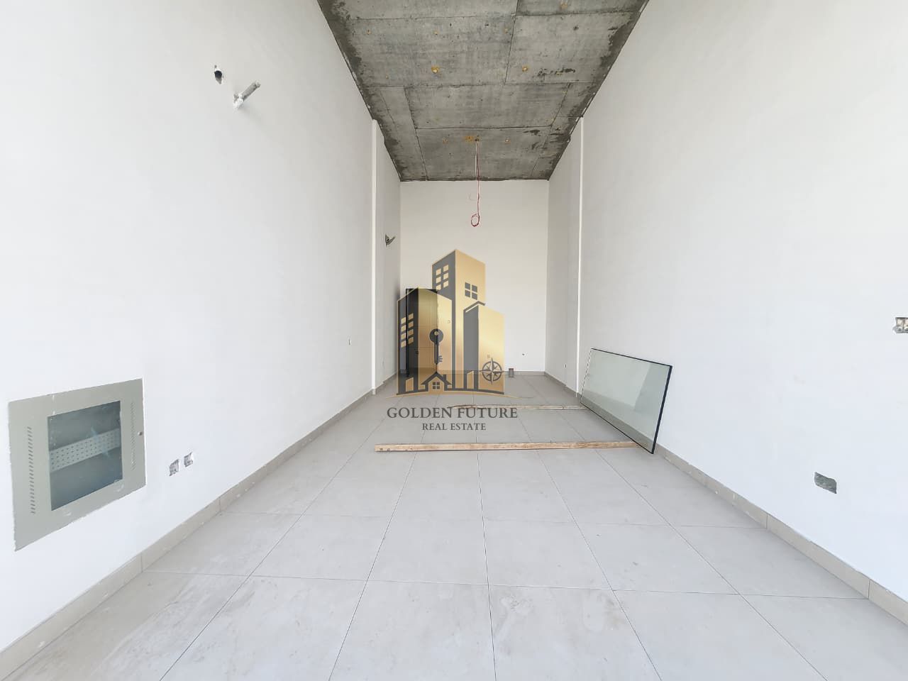 Brand new shop for rent in Suyoh _prime location