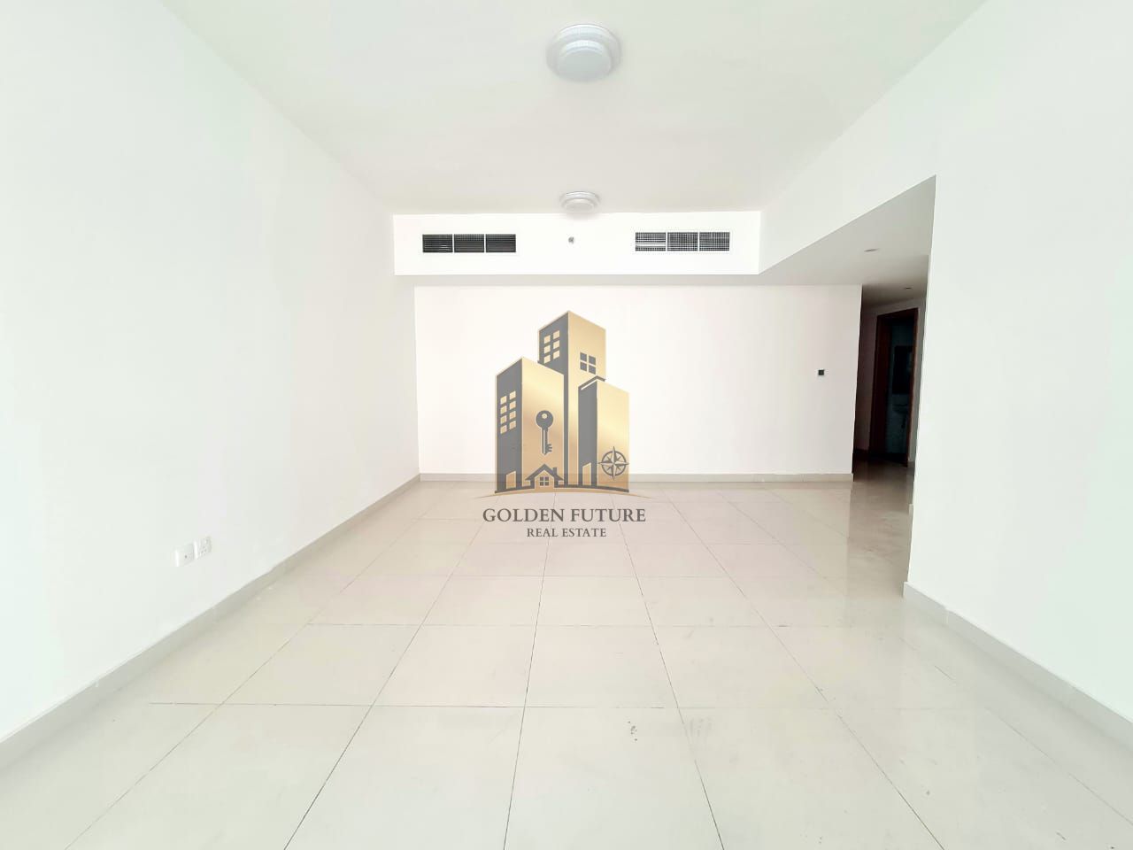 6 CHEQUE PAYMENT ~ NO CASH DEPOSIT ~ WARDROBE ~ COVERED PARKING