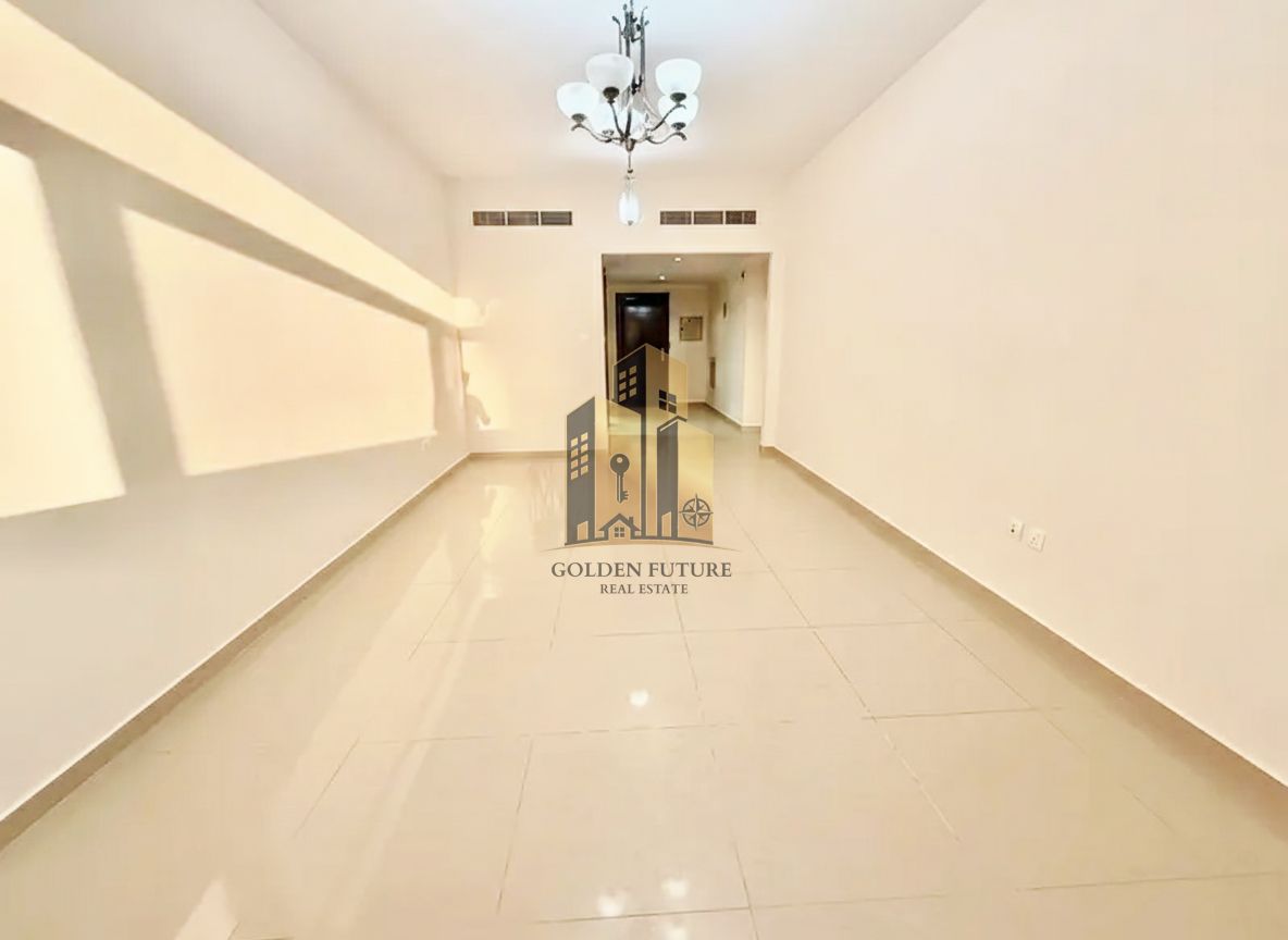 15 DAYS FREE ~ 6 CHEQUES PAYMENT ~ MASTER ROOM ~ COVERED PARKING