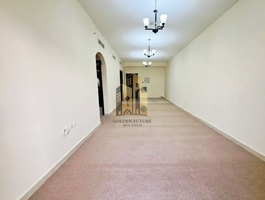 6 & 12 CHEQUE PAYMENT ACCEPTED ~ BALCONY ~ COVERED PARKING