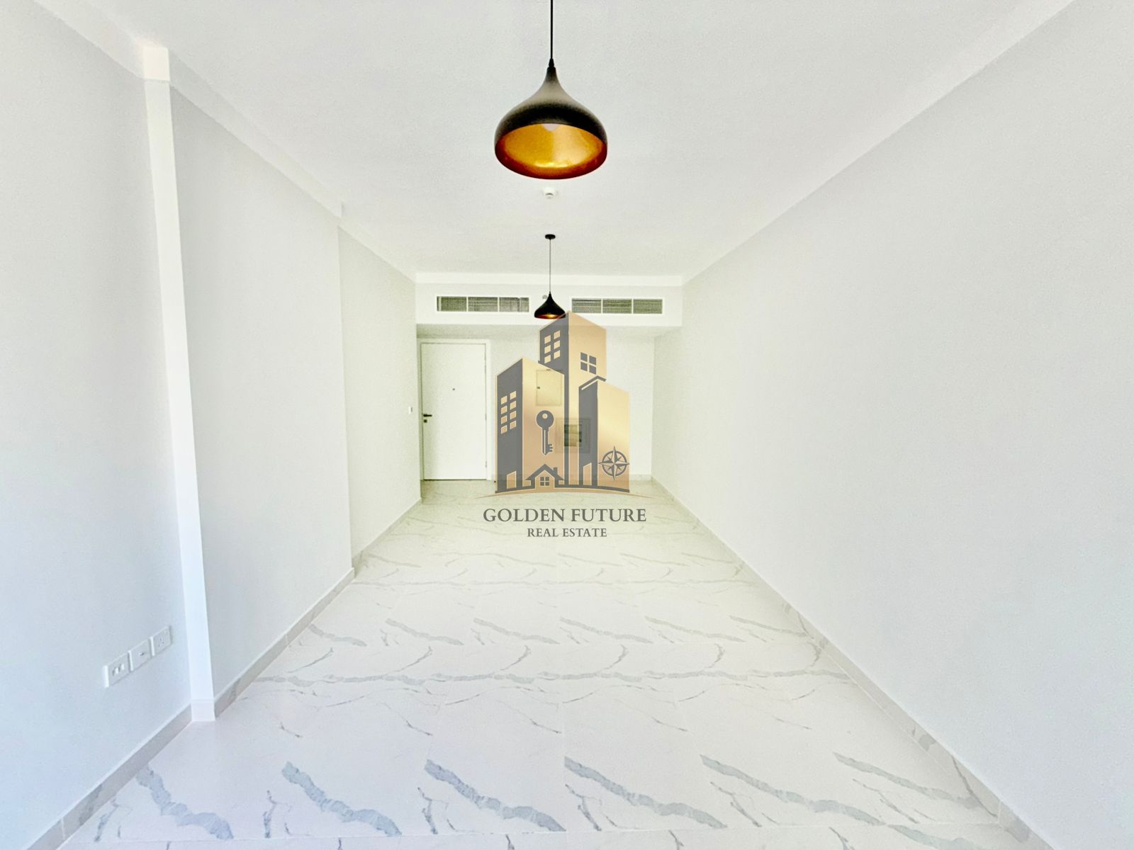6 CHEQUES PAYMENT ~ 15 DAYS FREE ~ MASTER ROOM ~ COVERED PARKING