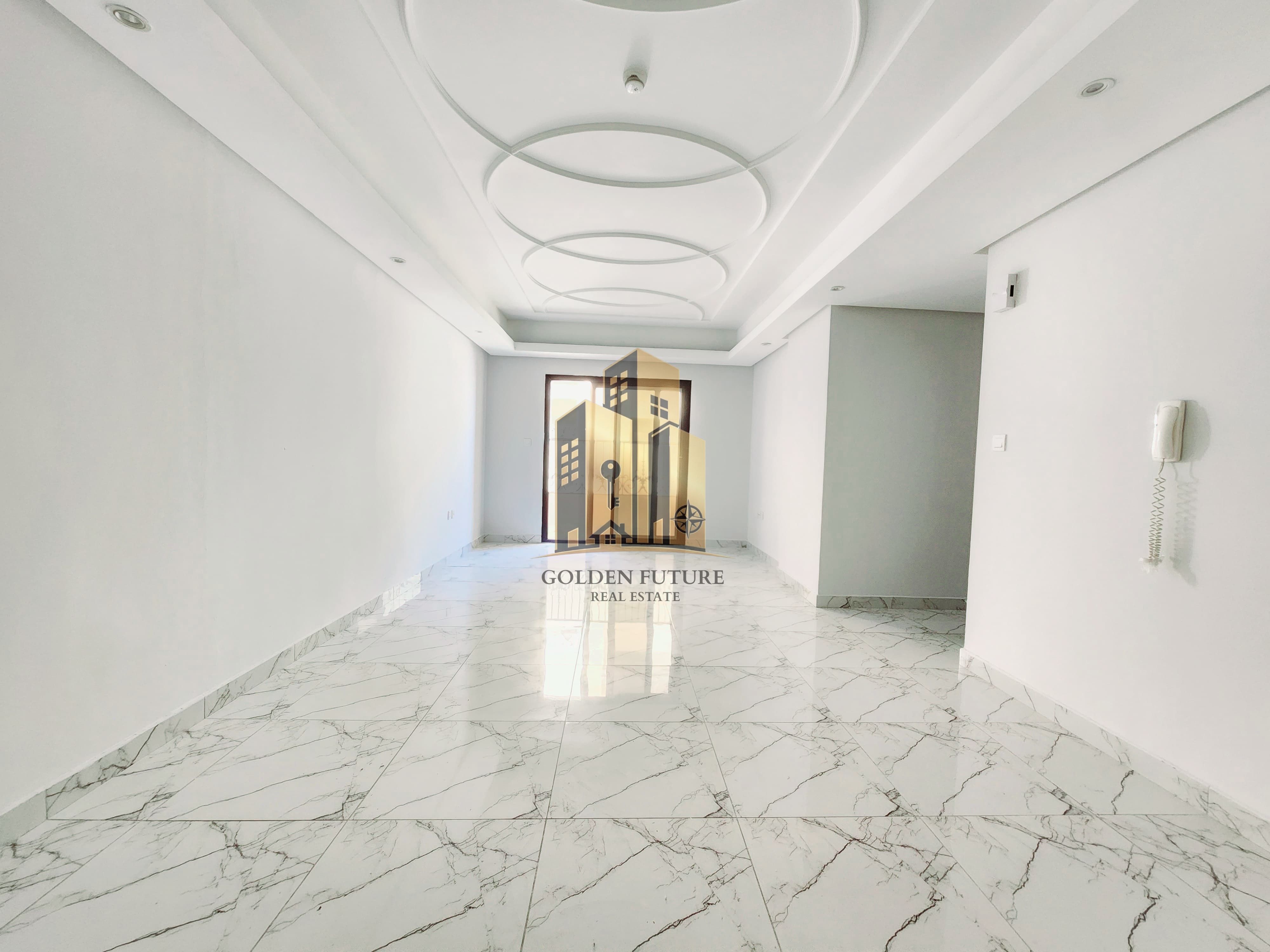 Luxurious 3-Br apt | with balcony | ready to move in | reasonable price