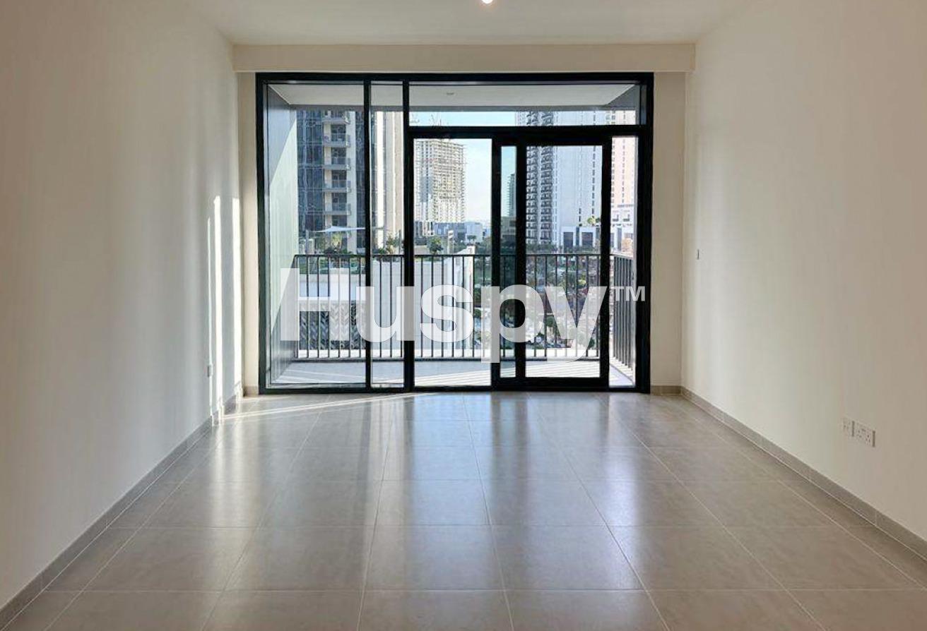 Vacant I Community View I Low Floor