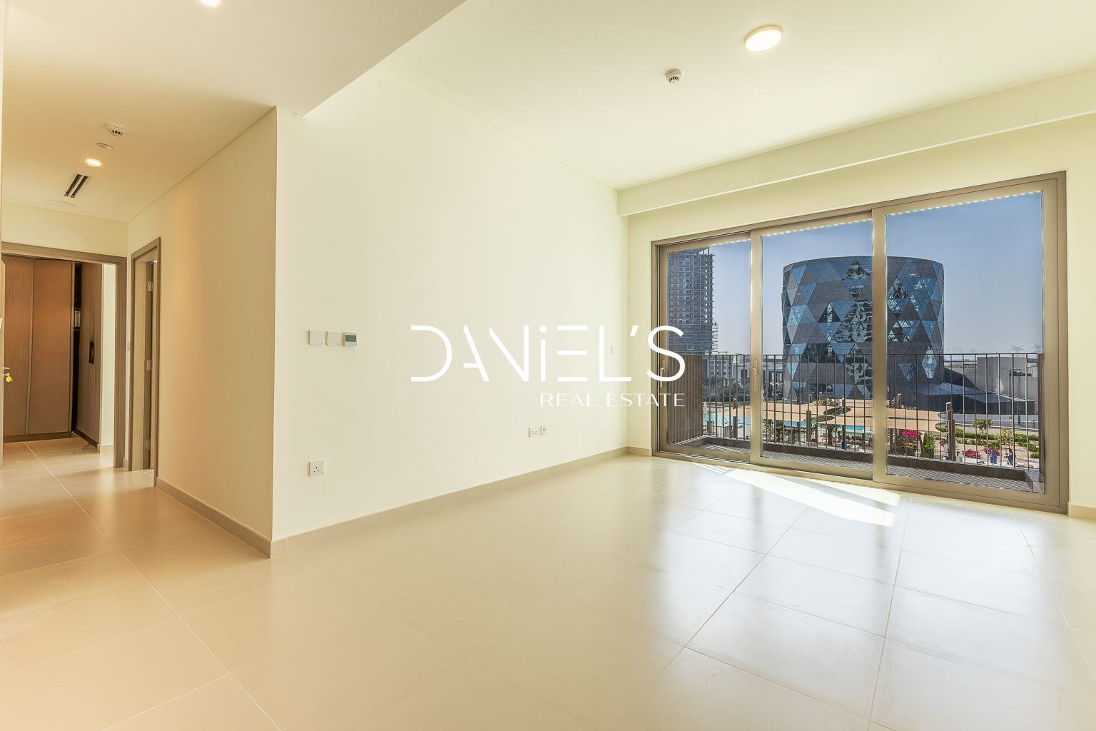 Exclusive | Bright Unit | Pool View | Available