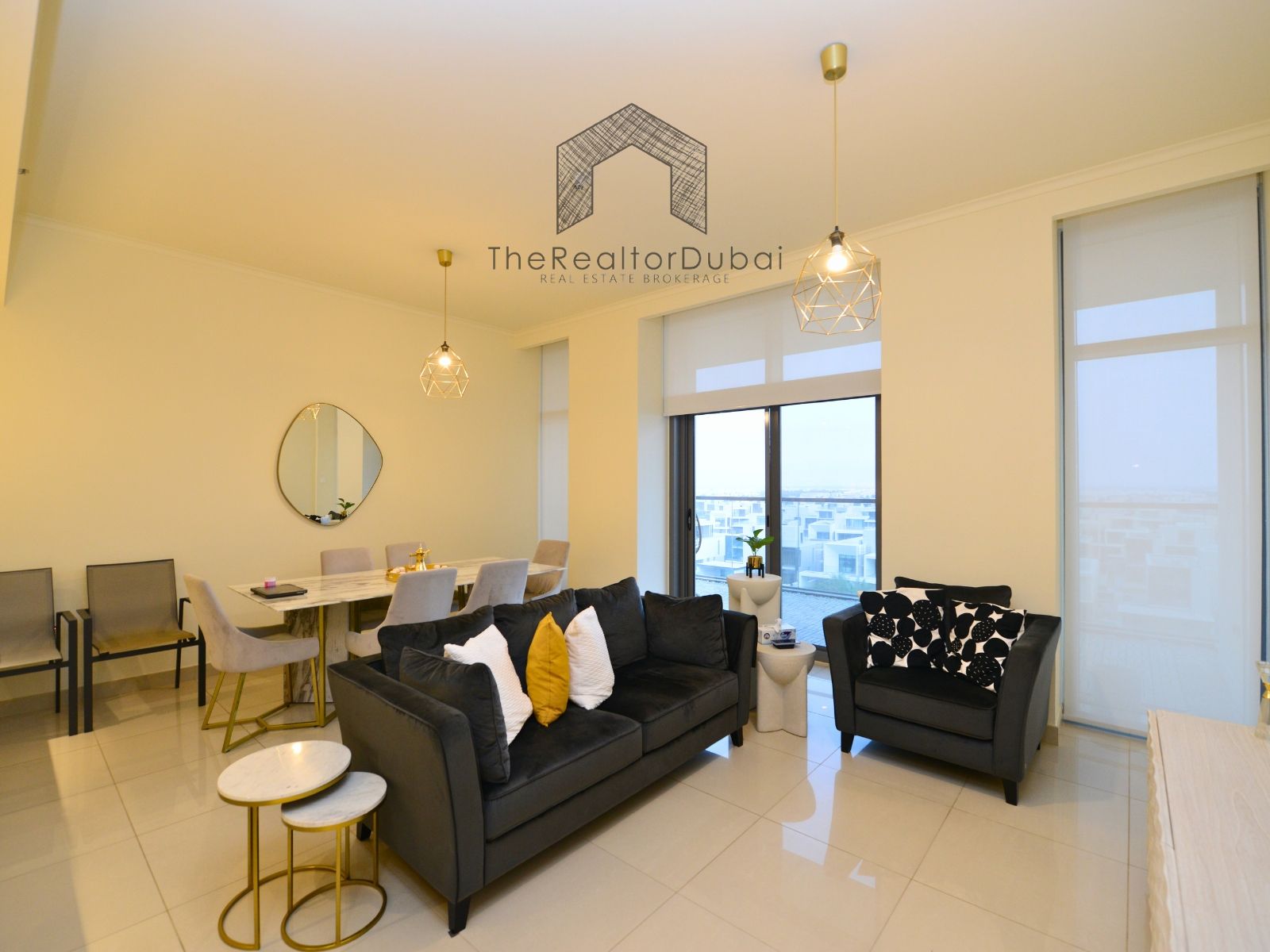 1 Cheque | Furnished or Unfurnished | Vacant | Monthly rent option
