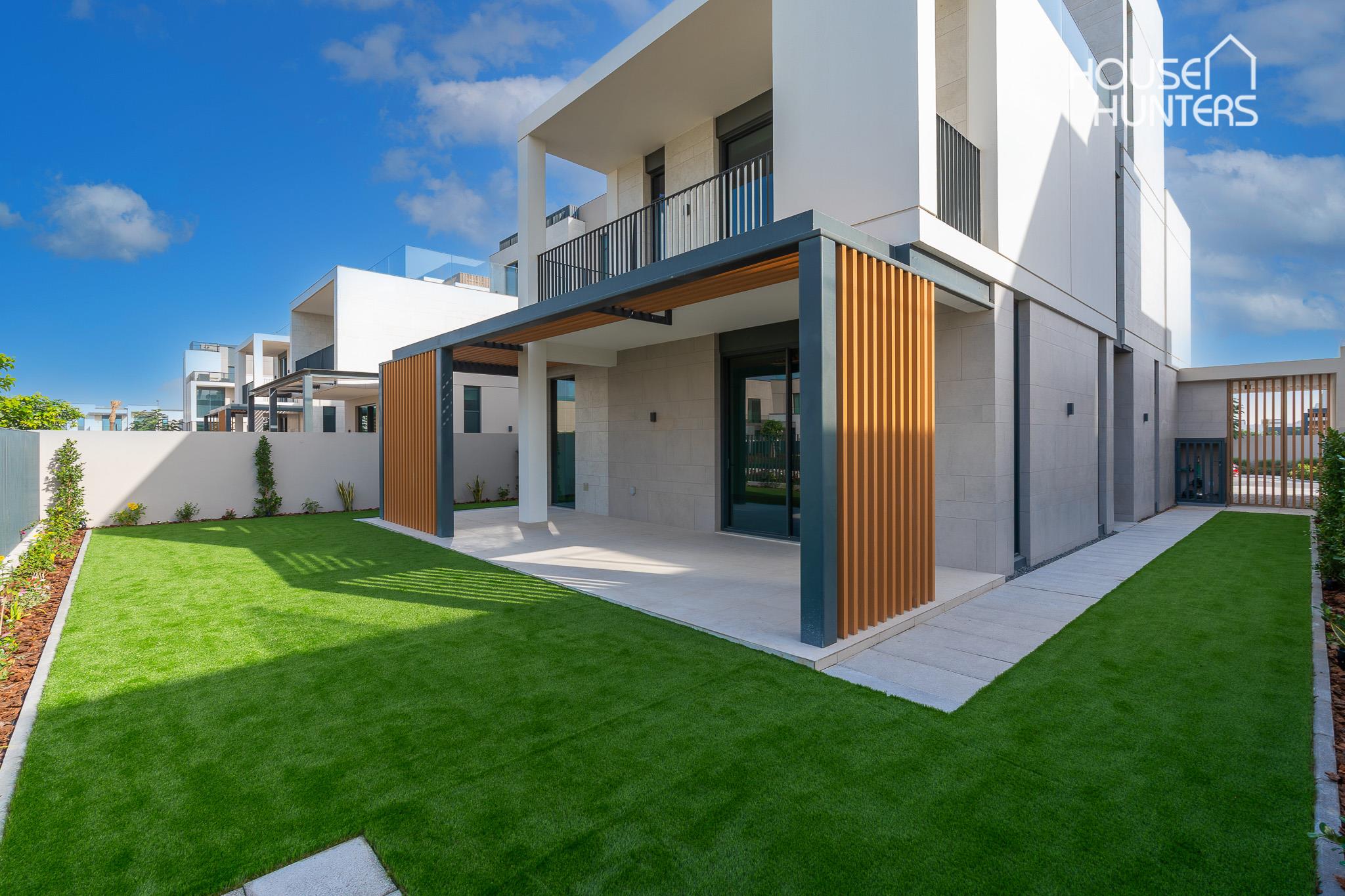 Landscaped | Vastu | Close to main park