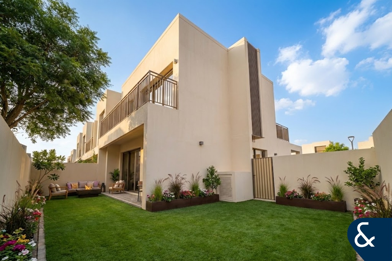 Best Priced | Close To Pool & Park | 4 Bed