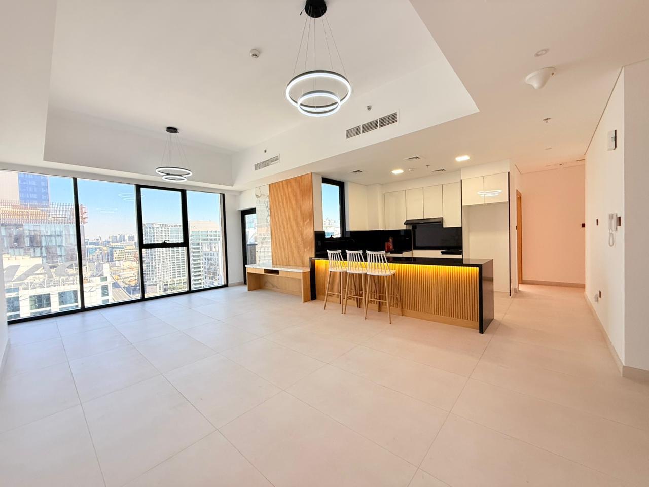 LUXURY LIVING | SPACIOUS 3BR | PRIME LOCATION