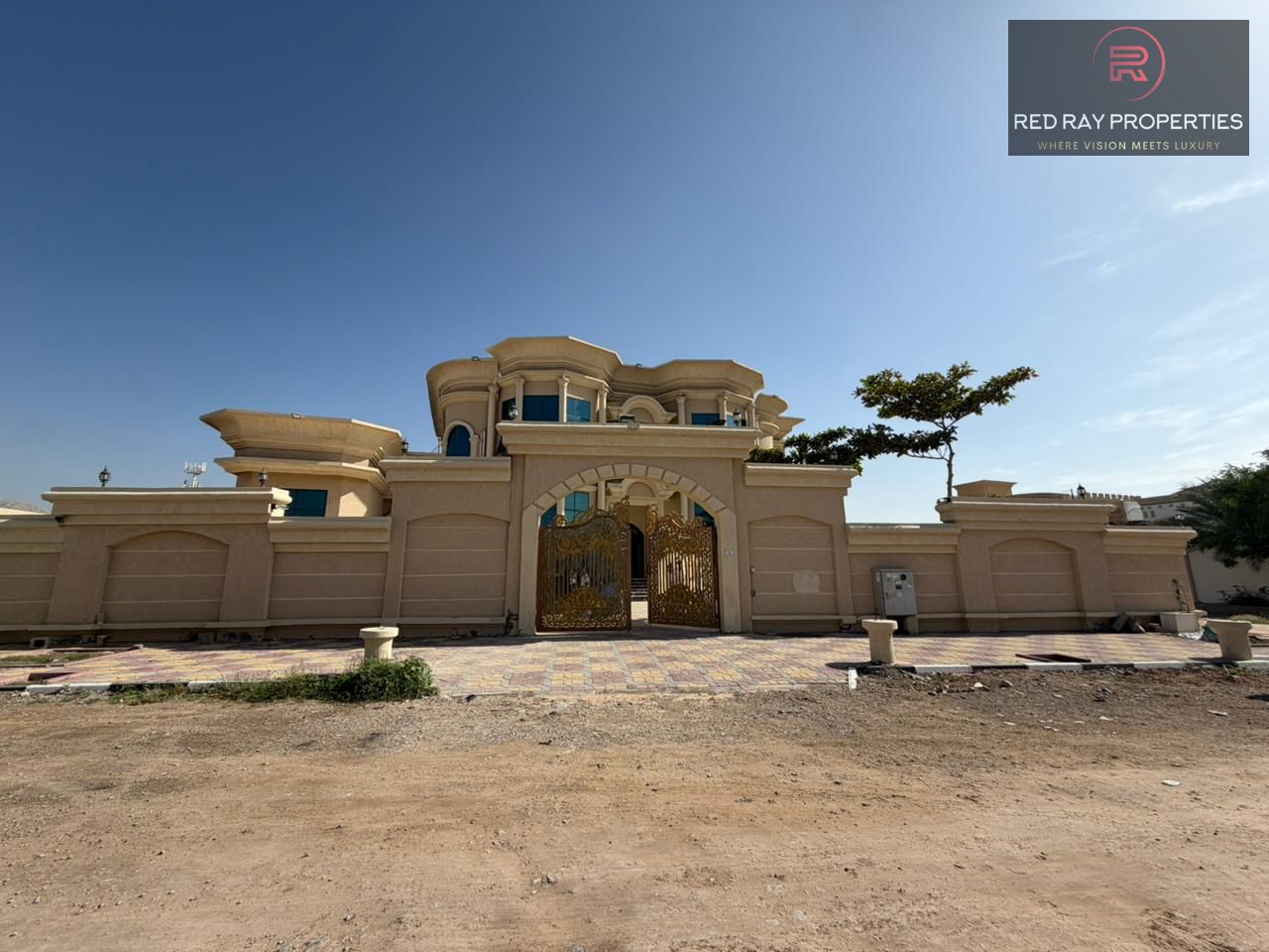 Spacious 7 BR Villa for Rent in Julfar