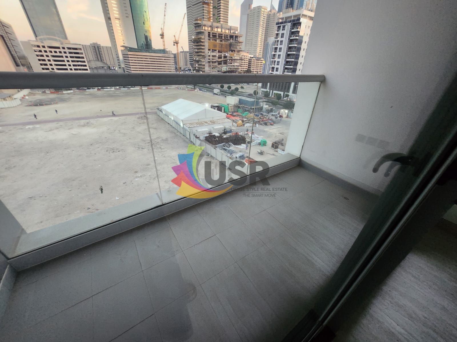 READY TO RENT | 1BHK WITH BALCONY AND PARKING FOR 75K