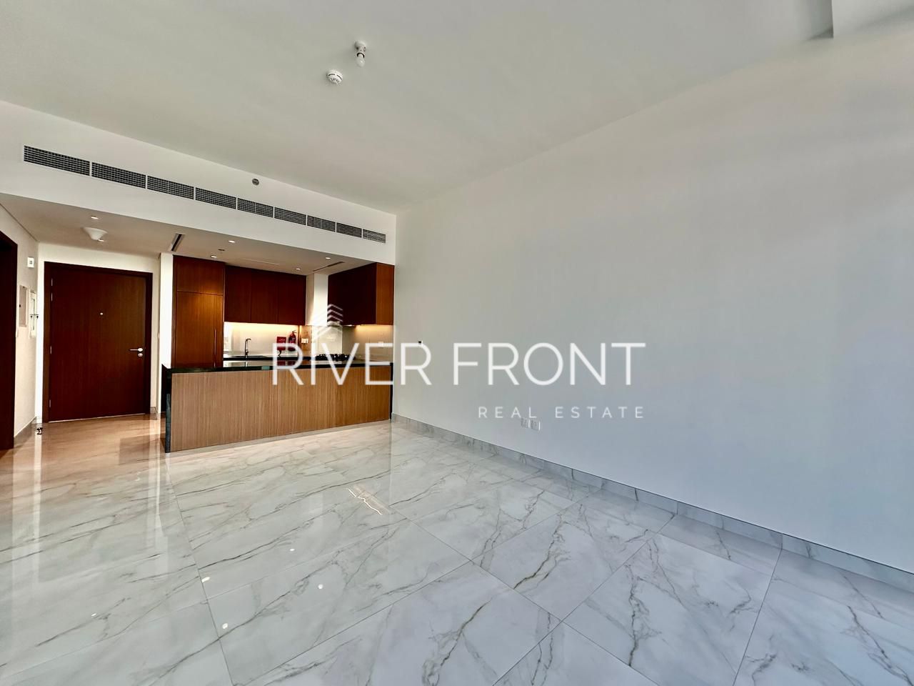 Ready 1 BR | Newly Handed Over | Hot Offer