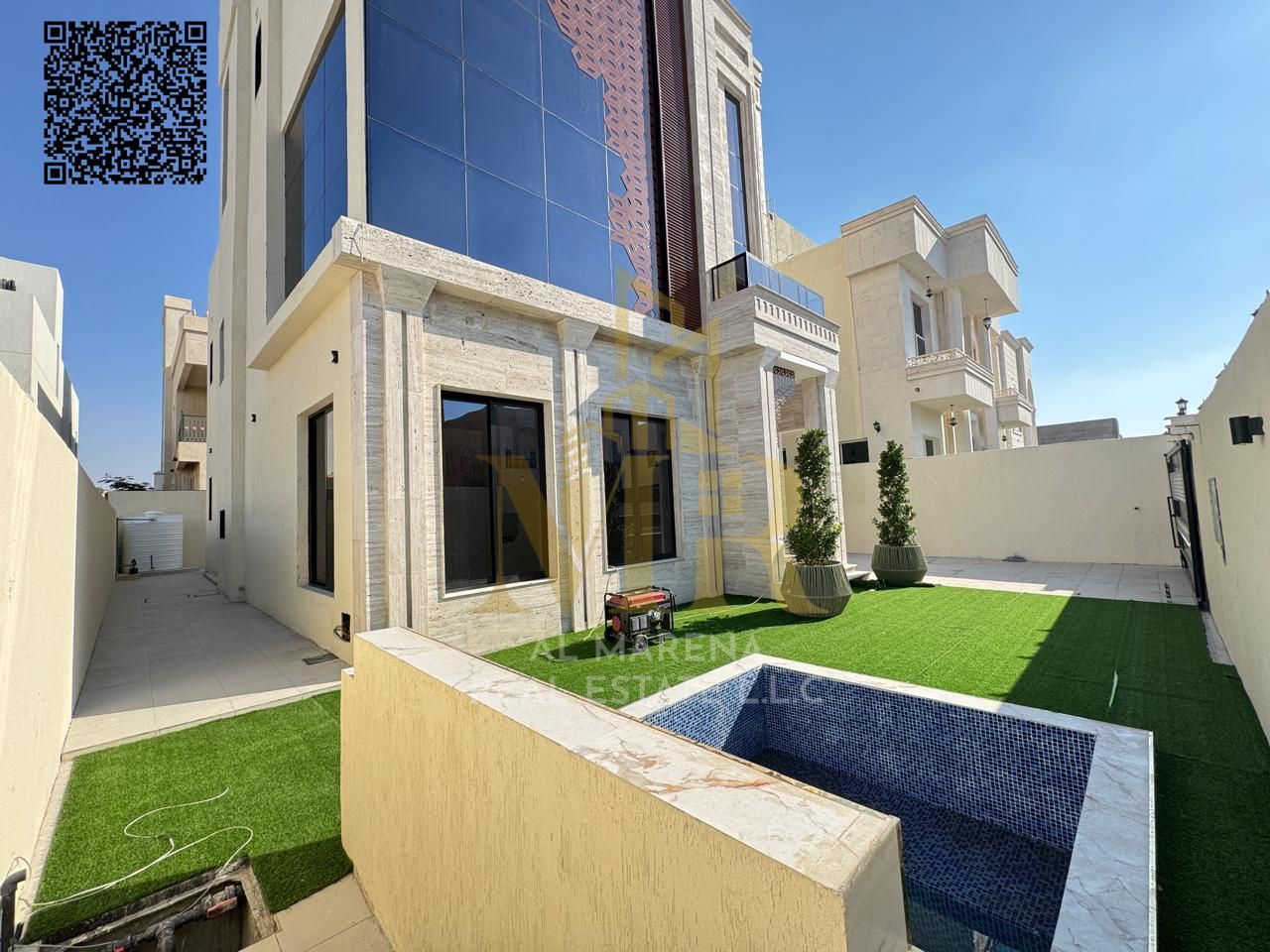 A villa at a price including registration and ownership fees on the main street, ready for occupancy in the most prestigious areas of Ajman, freehold