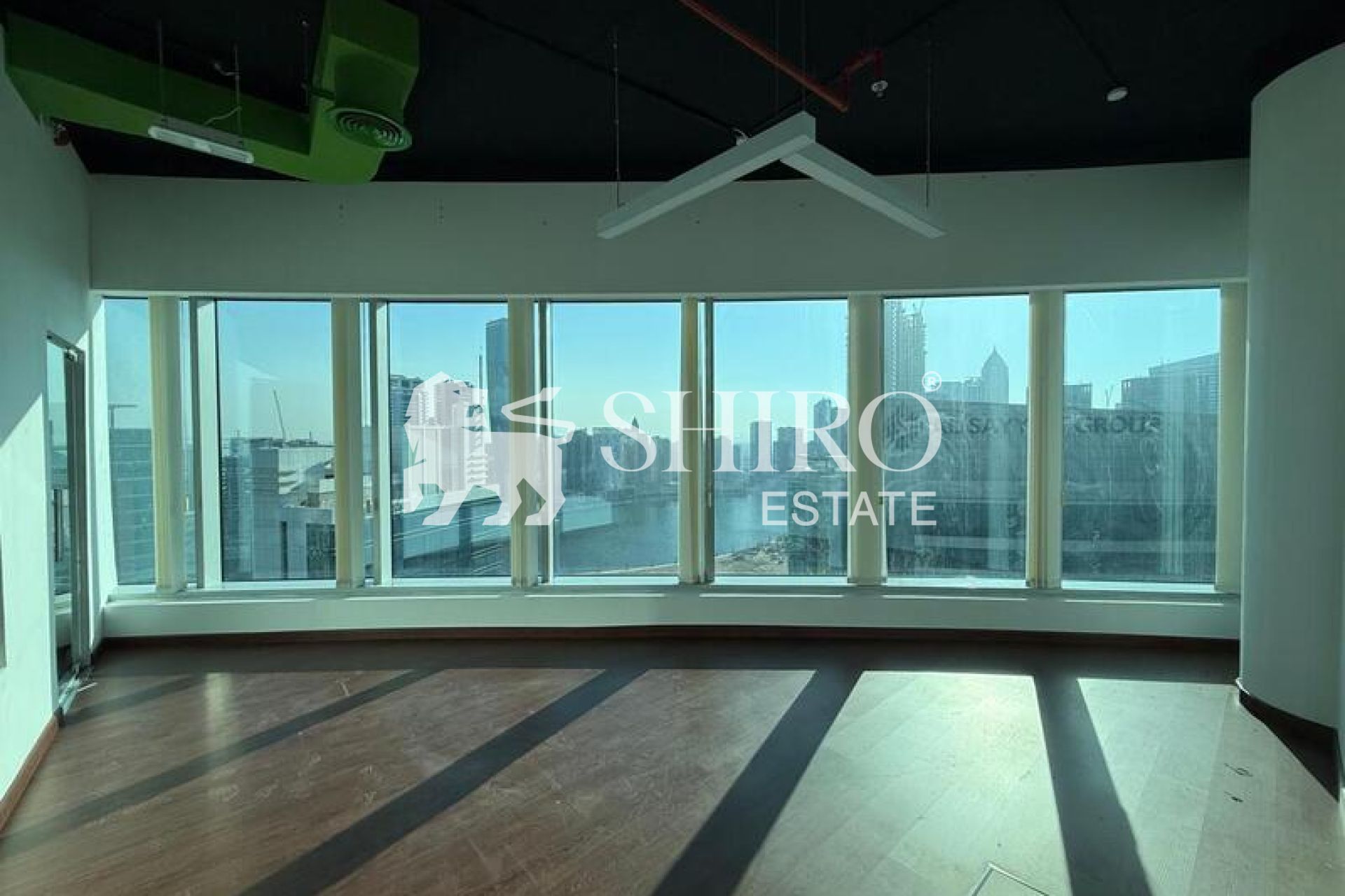 Amazing Canal View | Big Layout | Ready to Move in