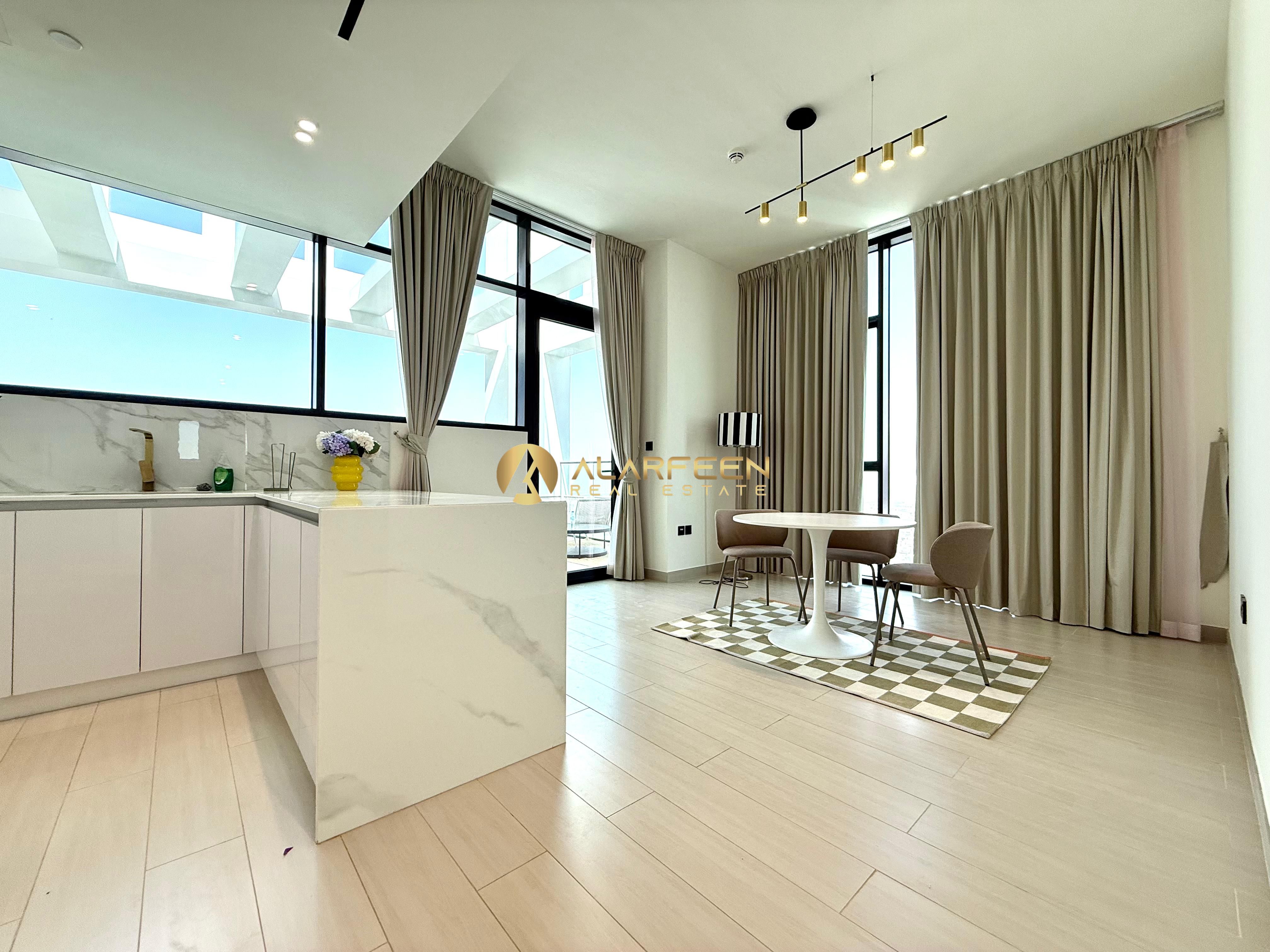 High Floor | Semi Furnished | Flexible Cheques