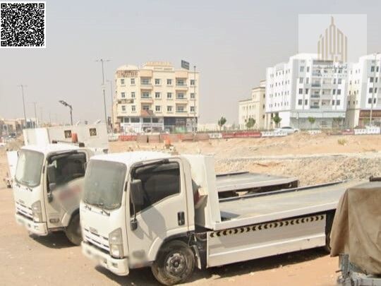 Commercial land in a prime location, large area