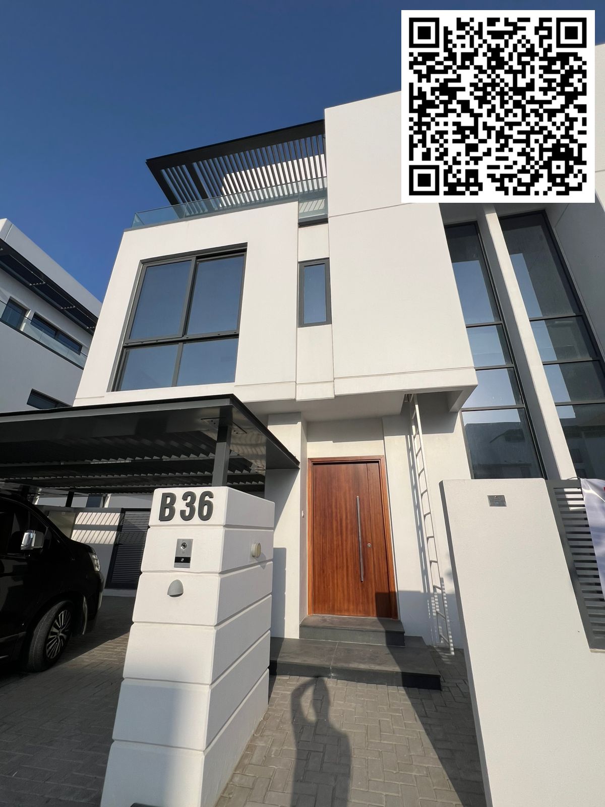 Luxury Family Villa in Sharjah | Spacious Living and Private Garden | For Sale or Rent