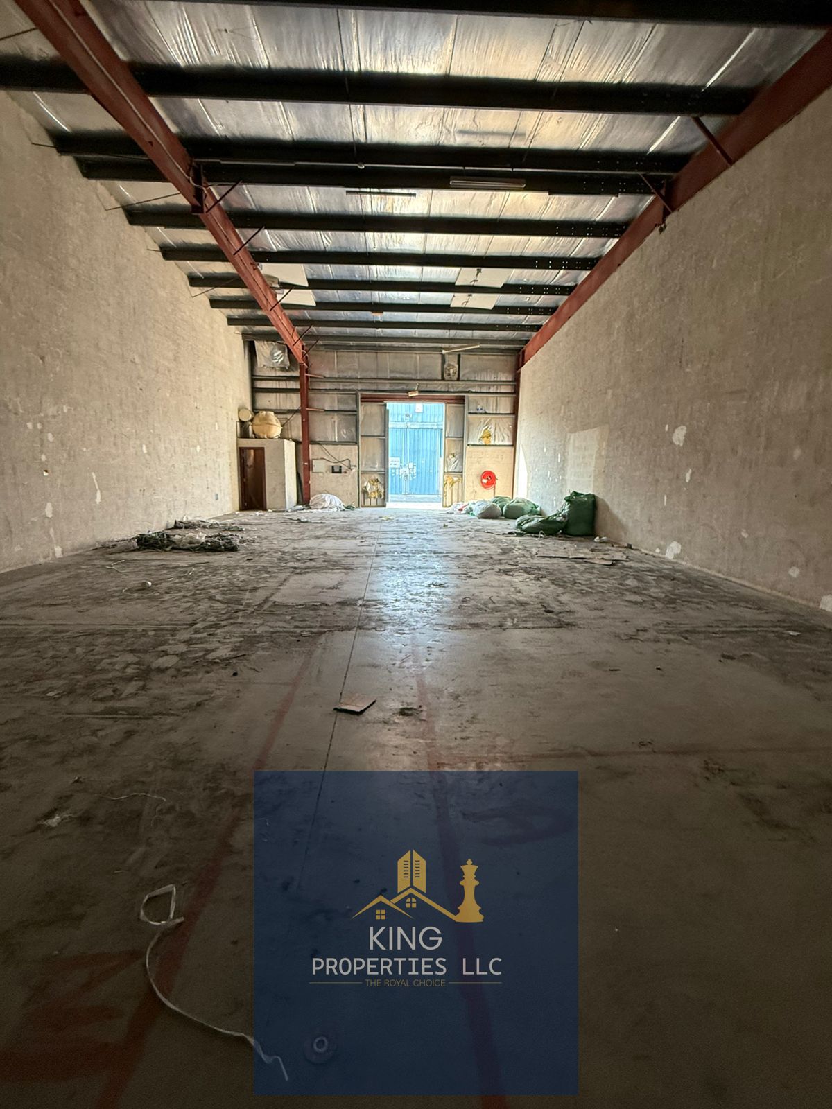 2,300 sqft Warehouse for Storage Available For Rent