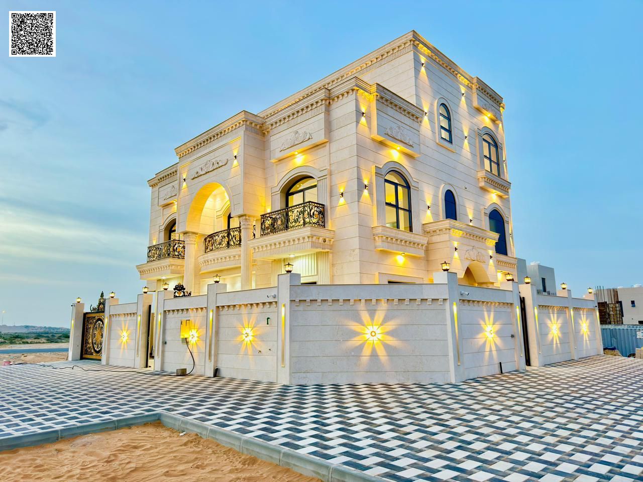 Luxury villa for sale at a negotiable price. Freehold ownership for life, available to all nationalities, with easy bank financing options.