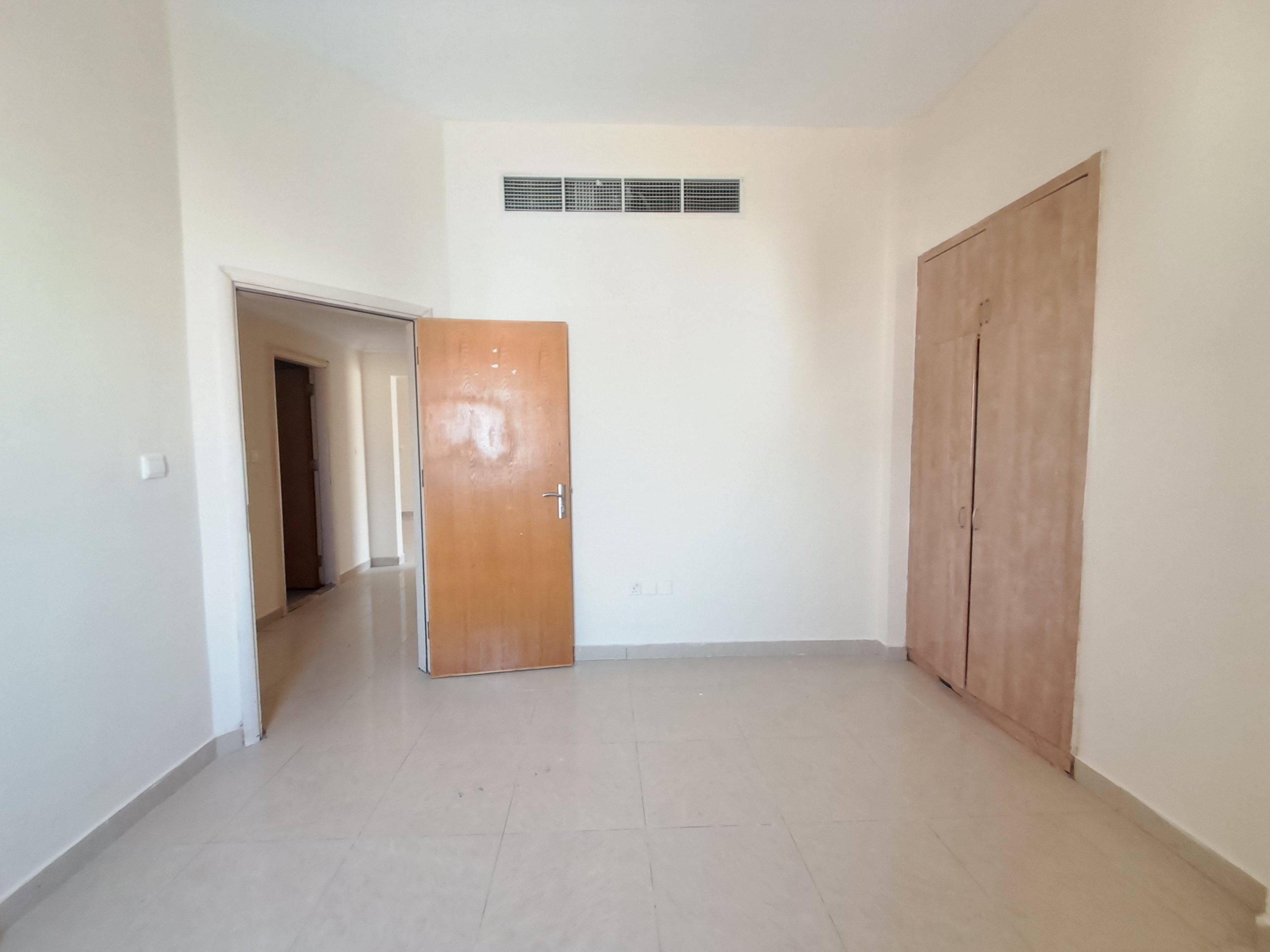 Amazing offer 2bhk apartment just in 42k ready to move