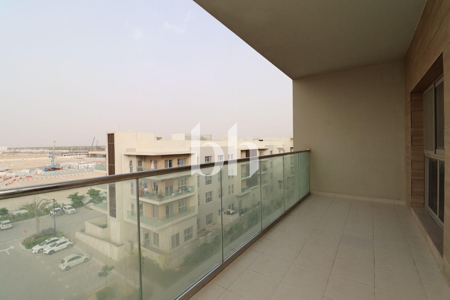Corner 1BR Apartment | Park View | Al Zahia View