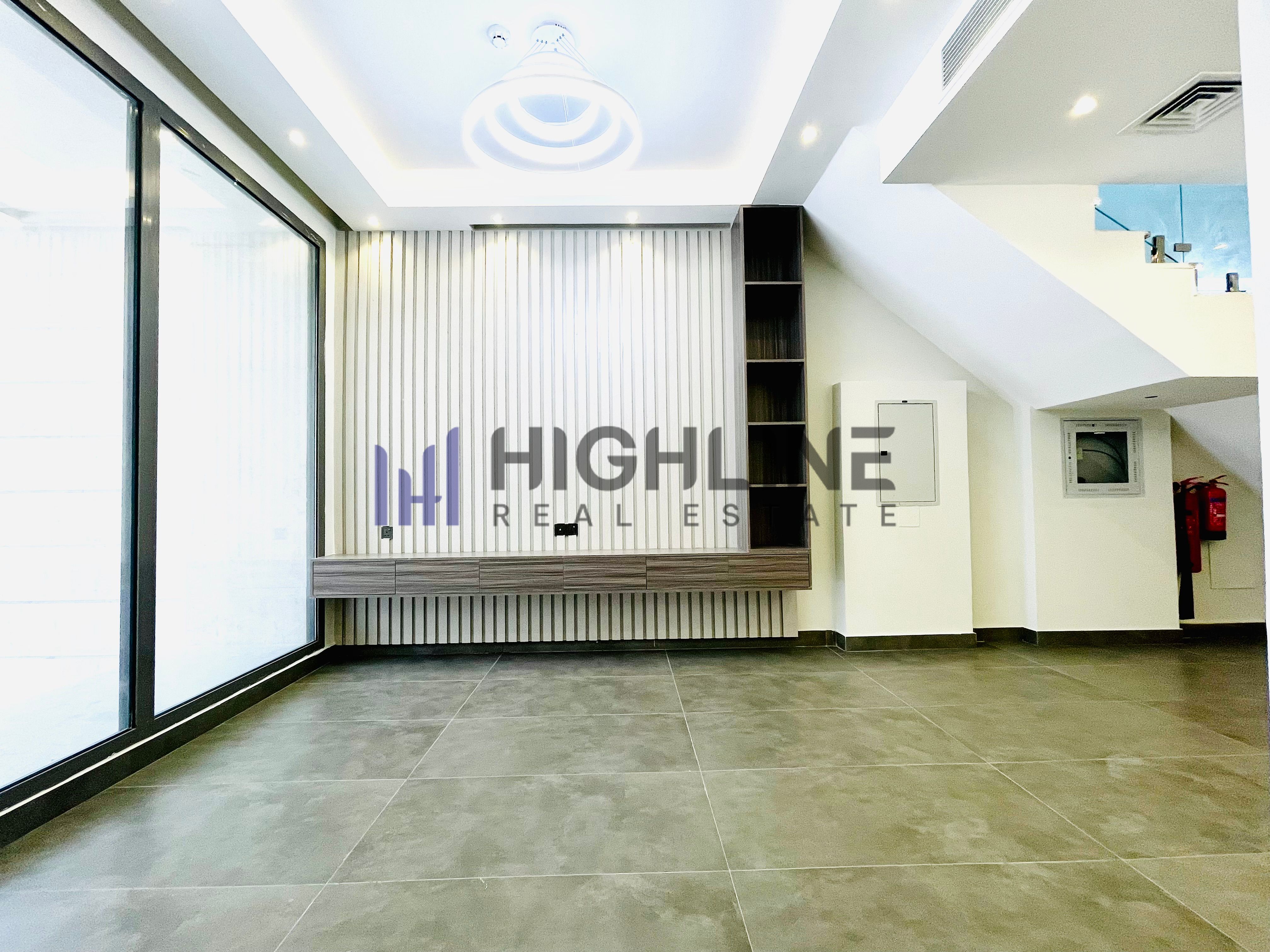 Modern Finishing | 4bed+Maids | Near Mall | Ready