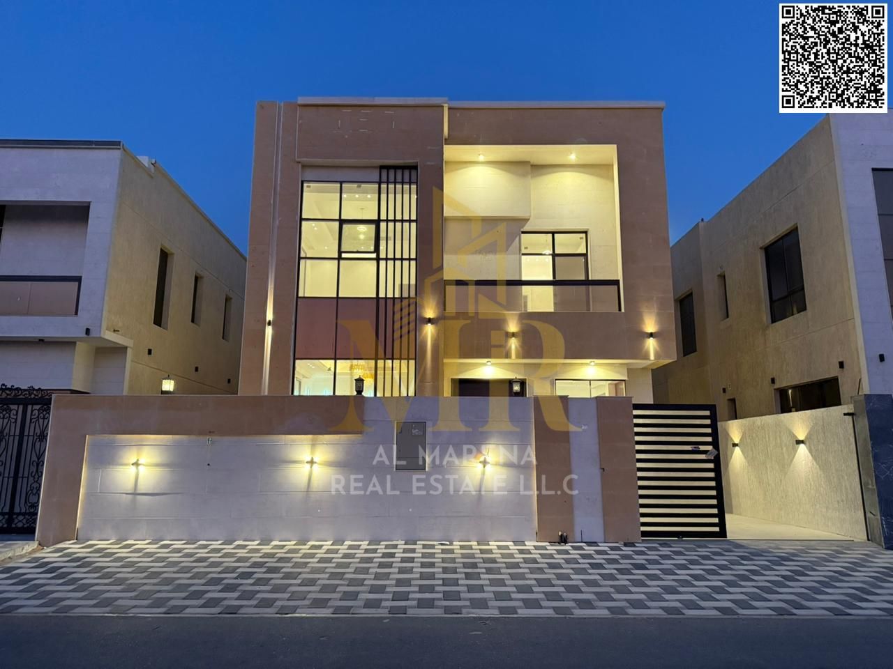 Villa for sale in Al Yasmin – 5 master bedrooms | Majlis and living room | All fees included