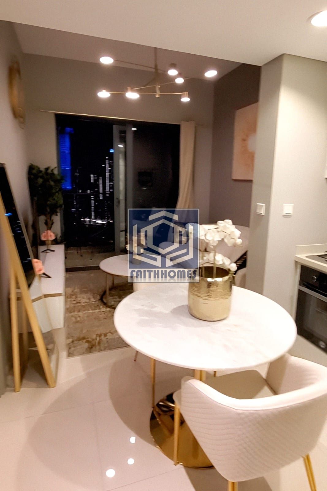 Furnished 1-Bedroom | High-floor | Prime Location