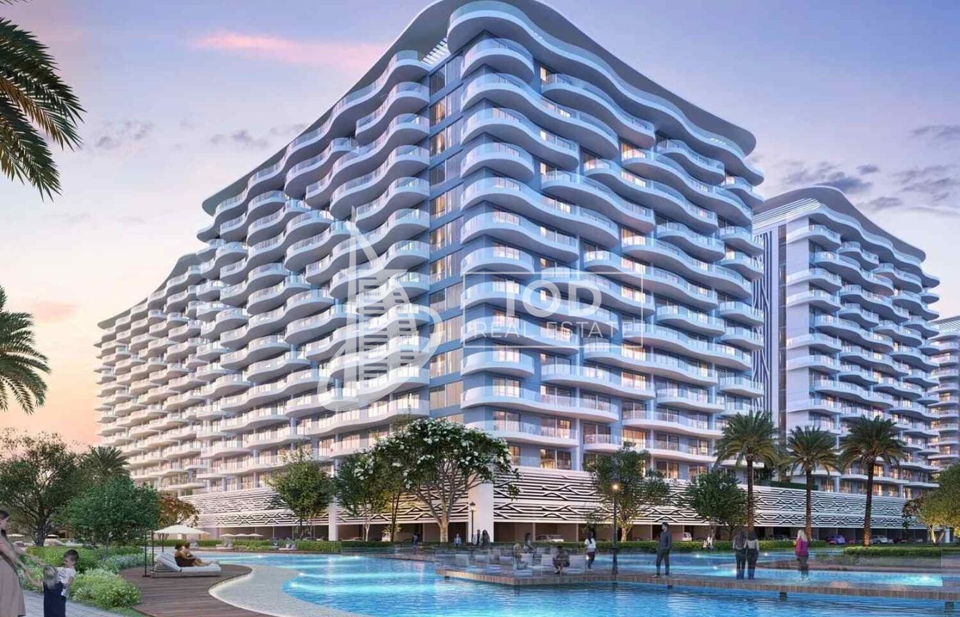 Waterfront Luxury Meets High ROI | Prime Investment |