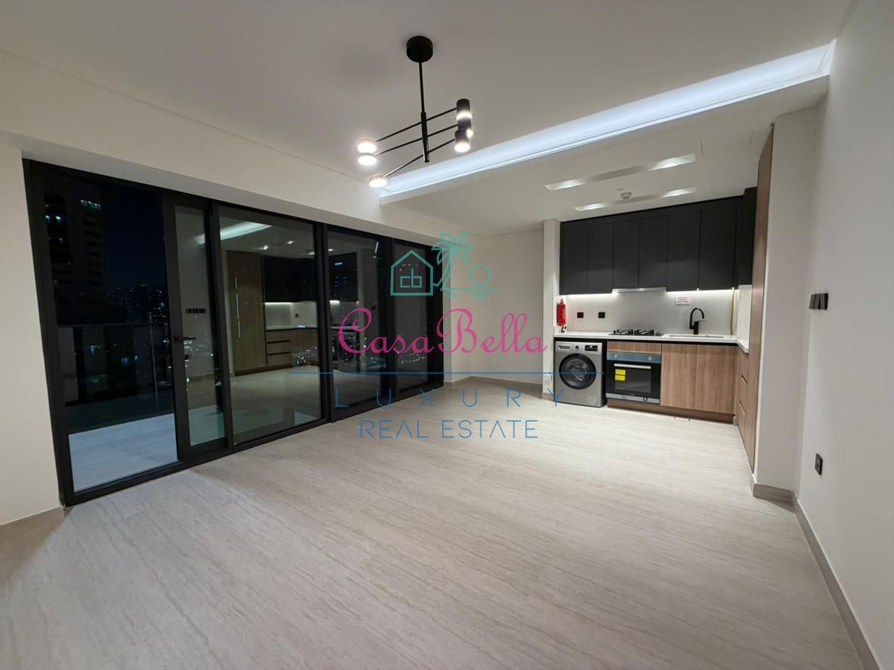 Big Layout | Brand New | Near Metro Tram | High F