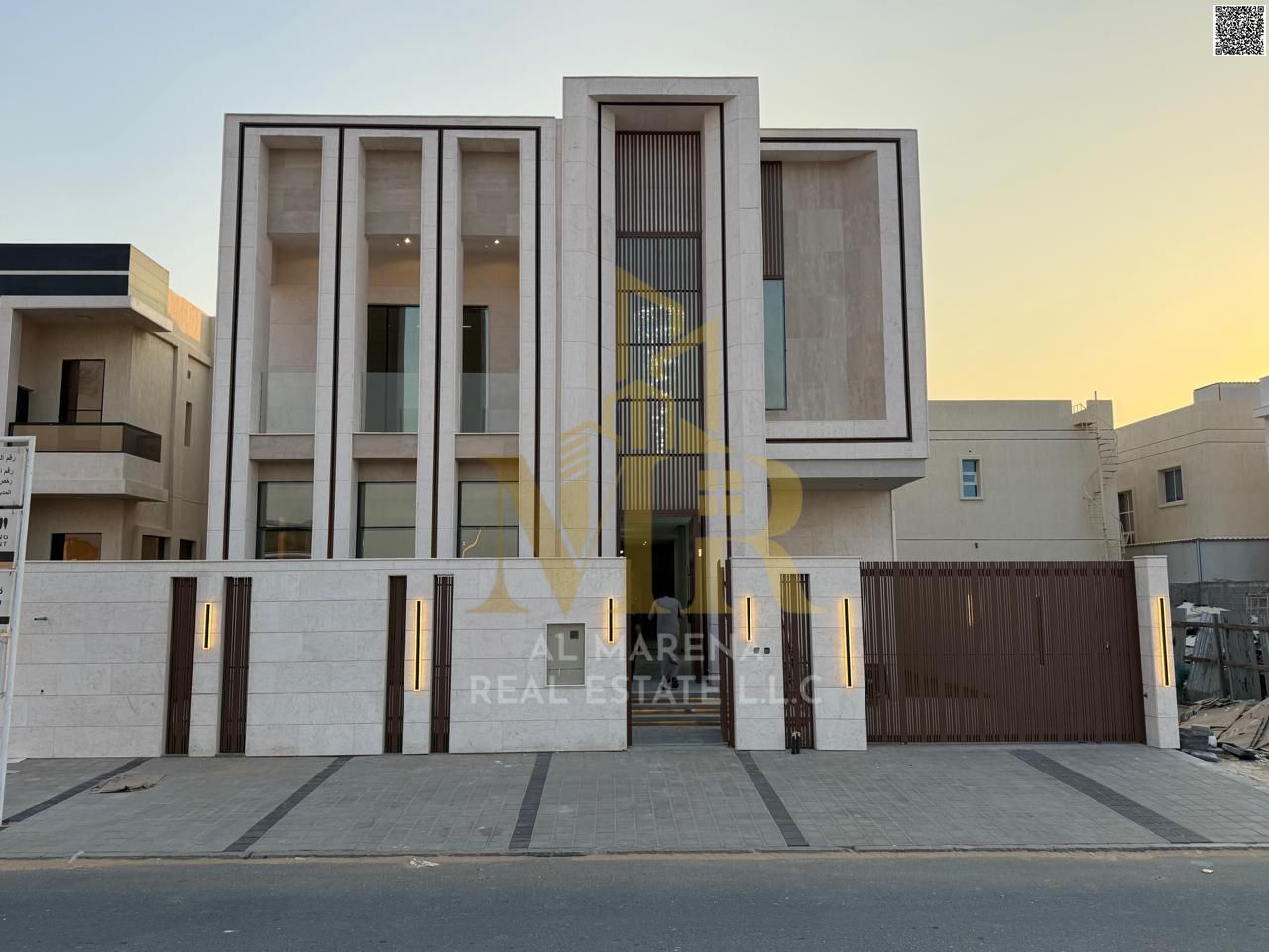 A unique opportunity at an attractive price: a villa for sale in Al Alia, one of Ajman's most prestigious areas. This luxurious villa boasts a super d