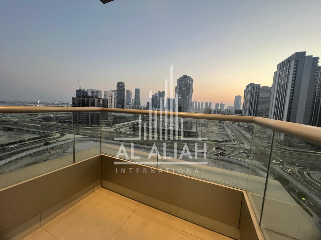 Spacious 3BHK with Sea view | Prime location