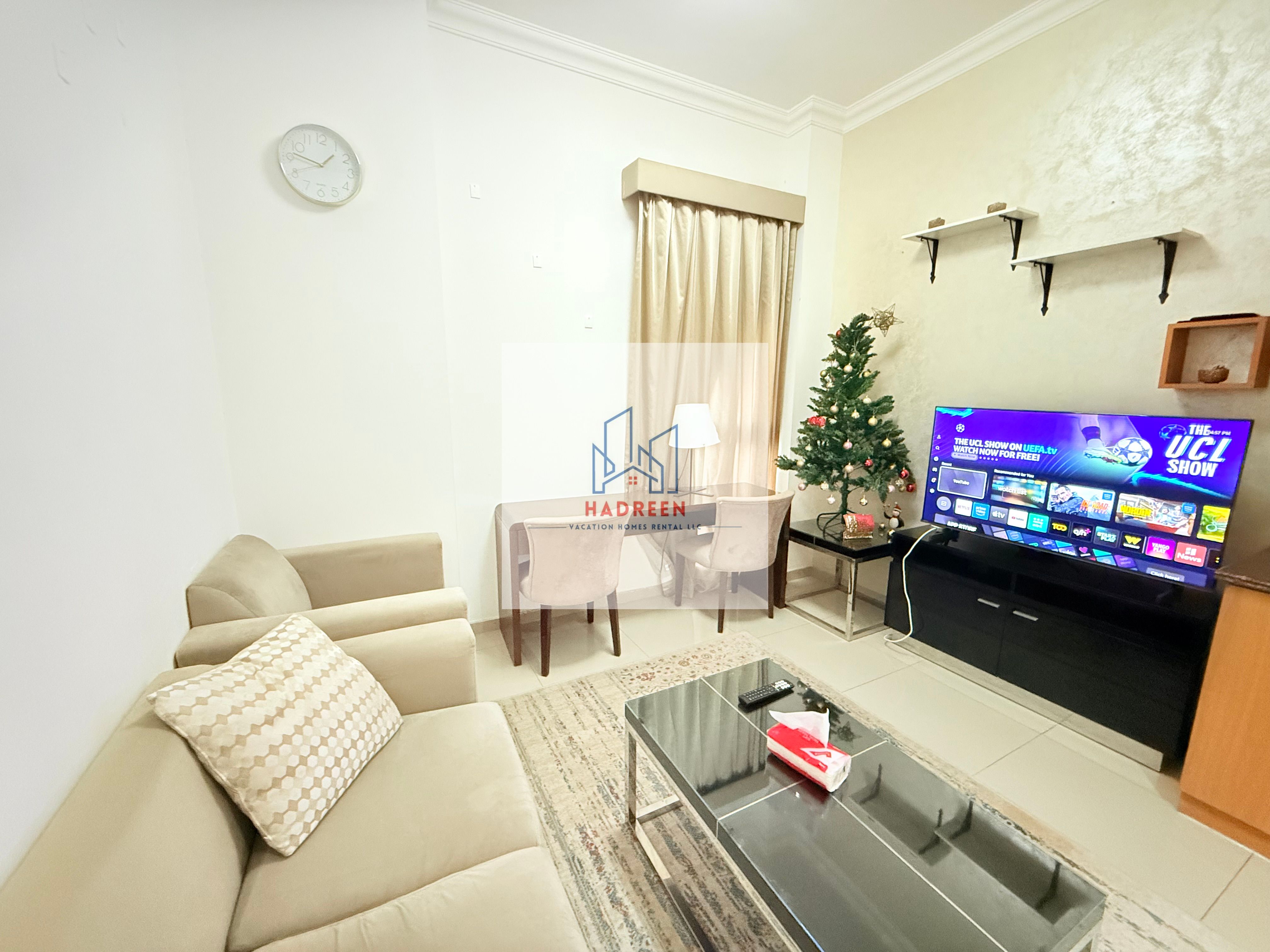 MODREN FULLY FURNISHED 1BHK AVAILABLE IN LINCOLN PARK B