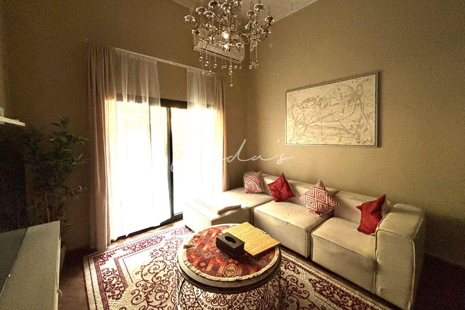 Upgraded 1 Bedroom| Fully Furnished | Ground Floor