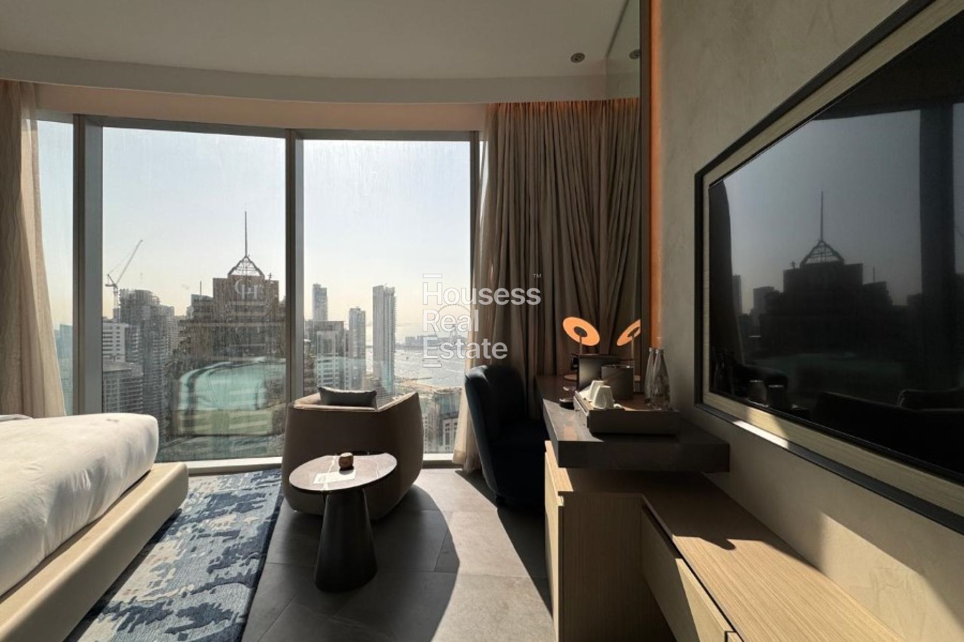High-Rise with Panoramic Views | Marina Lifestyle