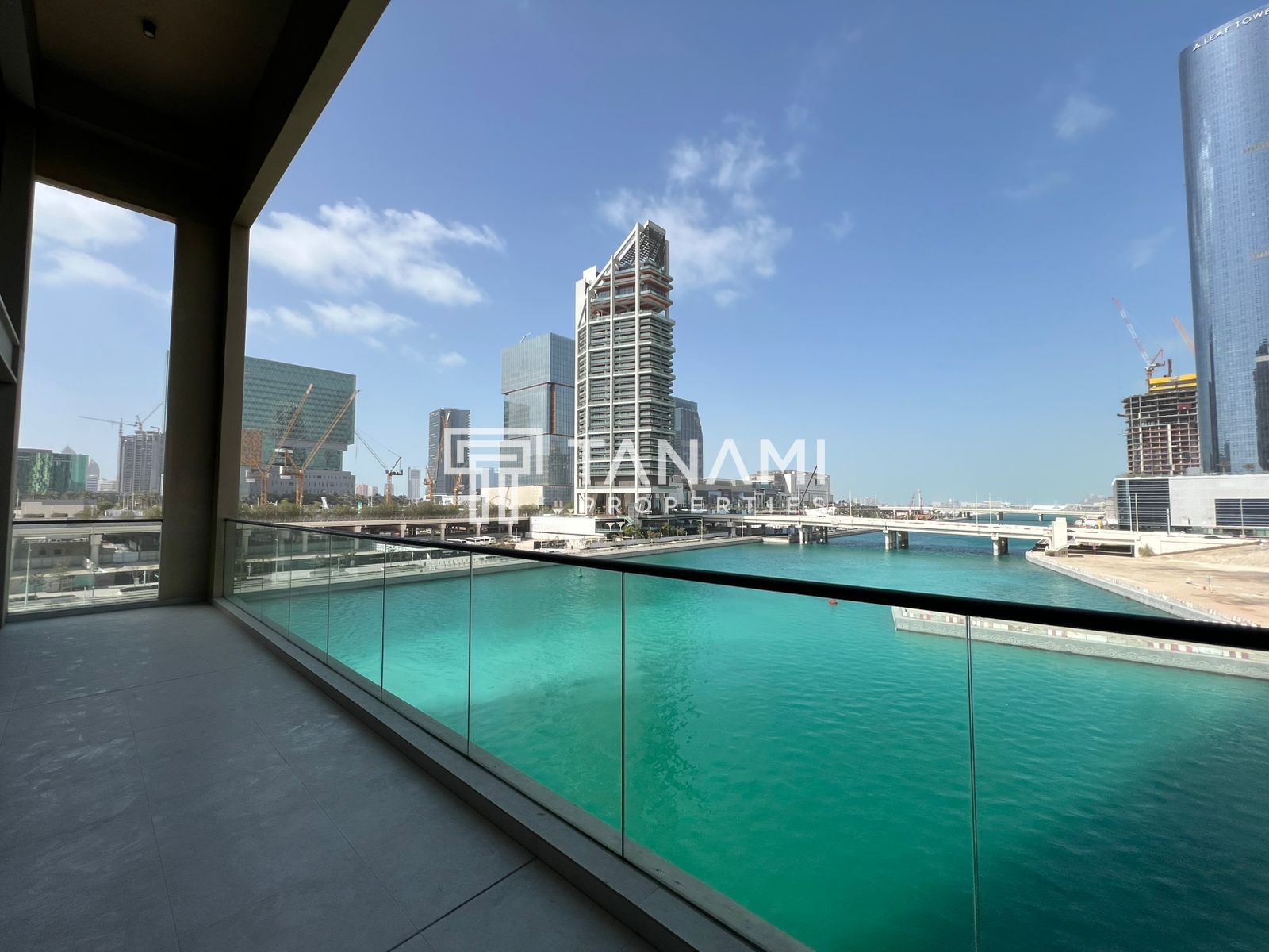 3br Townhouse | w Maid | Canal View | Spacious