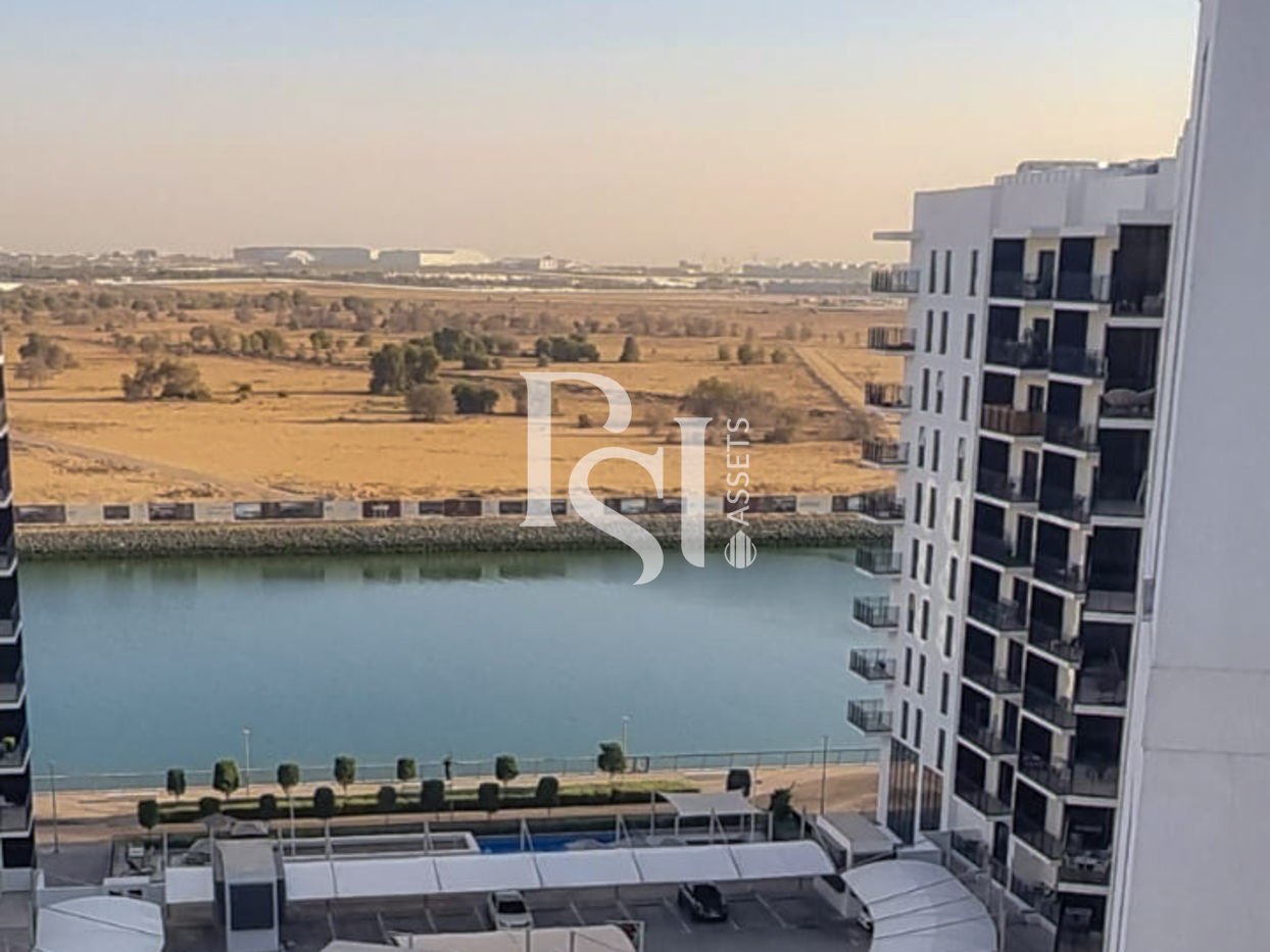Partial Canal View | High Floor | Ready to Move