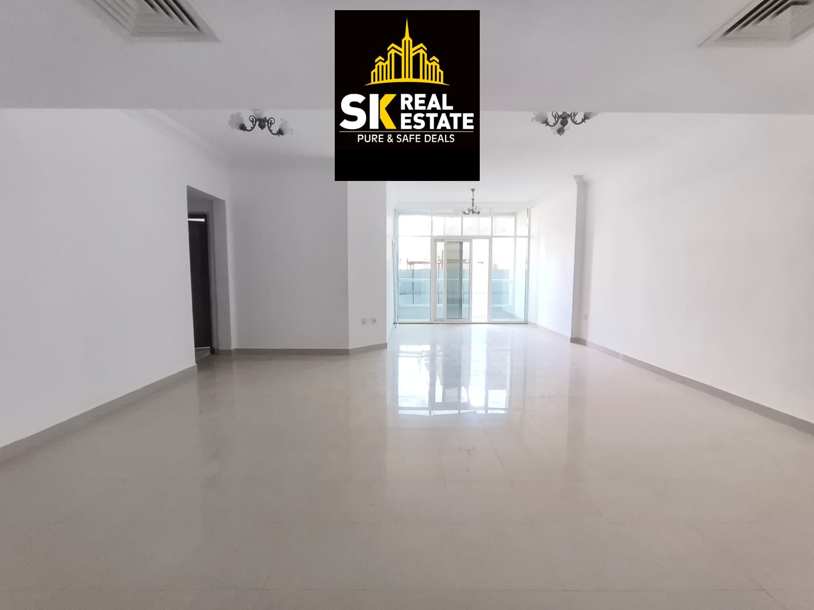 SPACIOUS 3BHK APARTMENT AVAILABLE+GYM -SWIMMING POOL FREE -KIDS PLAYING AERIA FREE EASY EXIT TO DUBAI