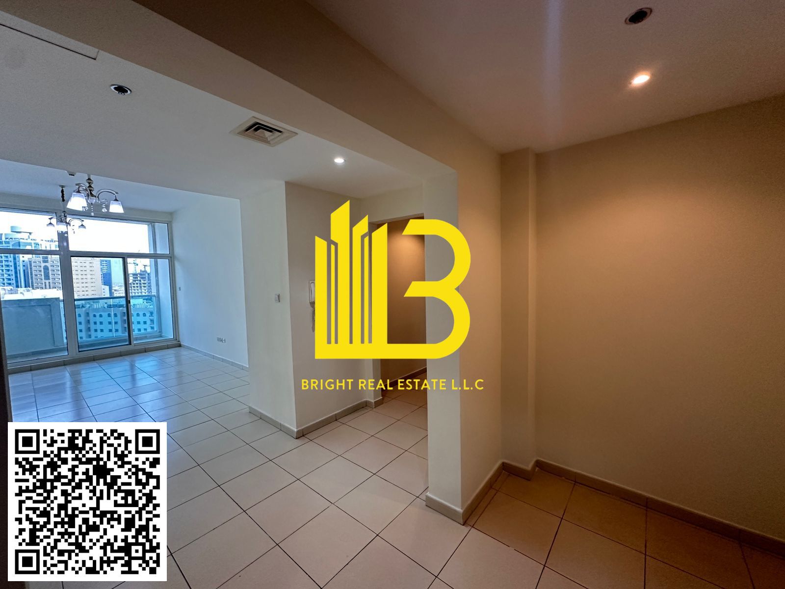 2 bedroom Close kitchen I Front Tower