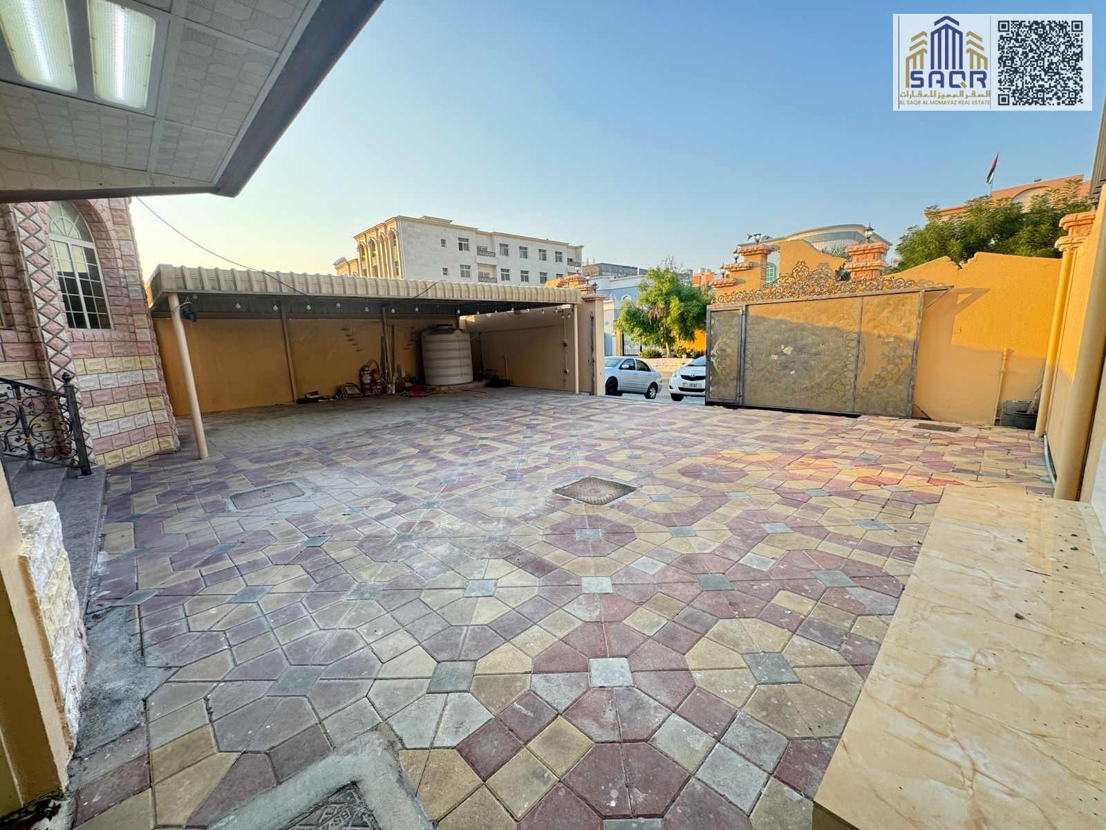 Villa for sale in Al Rawda 3 Area: 5000 sq ft Sale includes electricity, water, air conditioning, and full furnishings