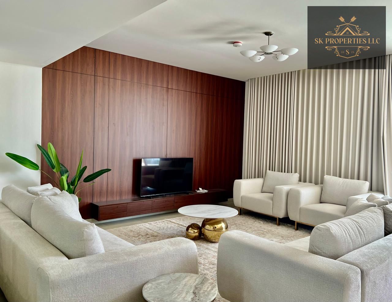 Experience premium beachfront living in this luxurious 5-bedroom duplex standalone villa located in Ajmal Makan, Sharjah.