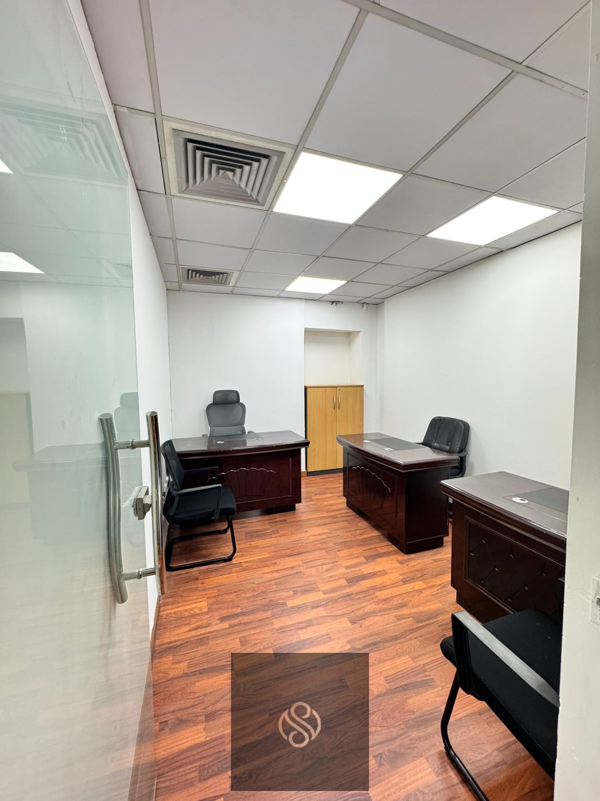 FULLY FURNISHED OFFICE NEAR AL QIYADAH METRO