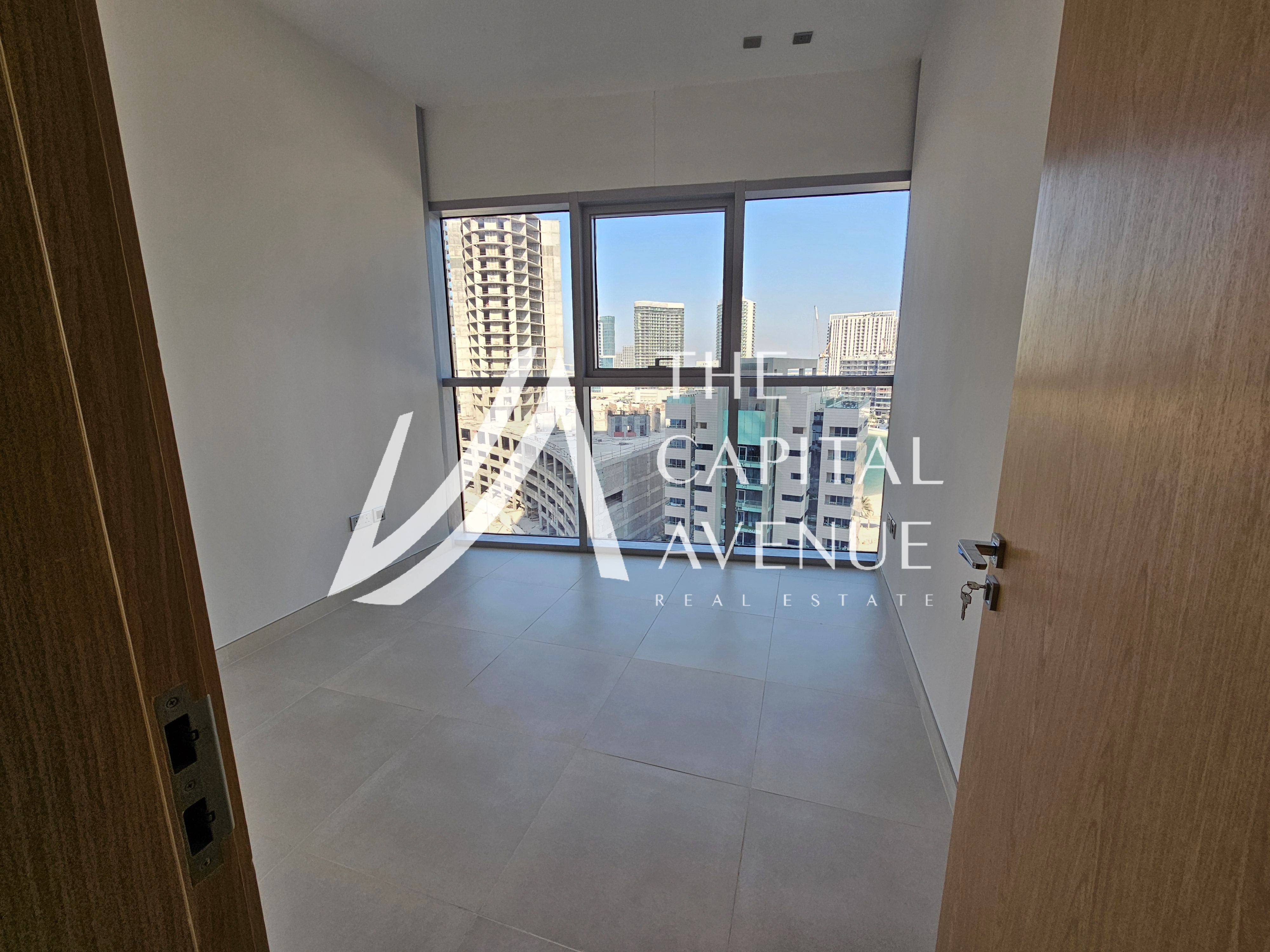 Vacant Unit | 2 Payments | with Balcony