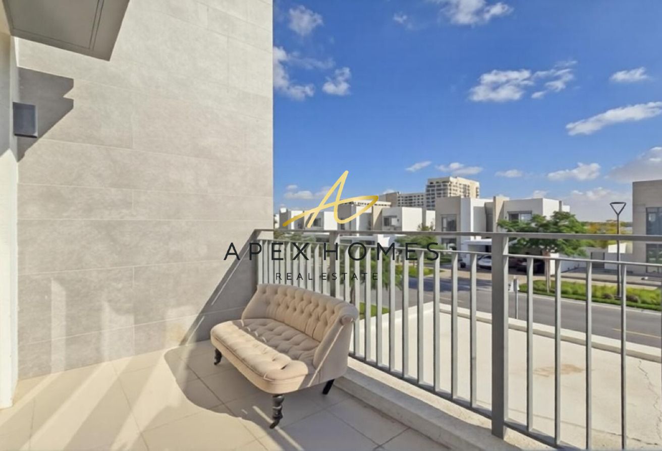 AMAZING | NEXT TO POOL | RARE LOCATION