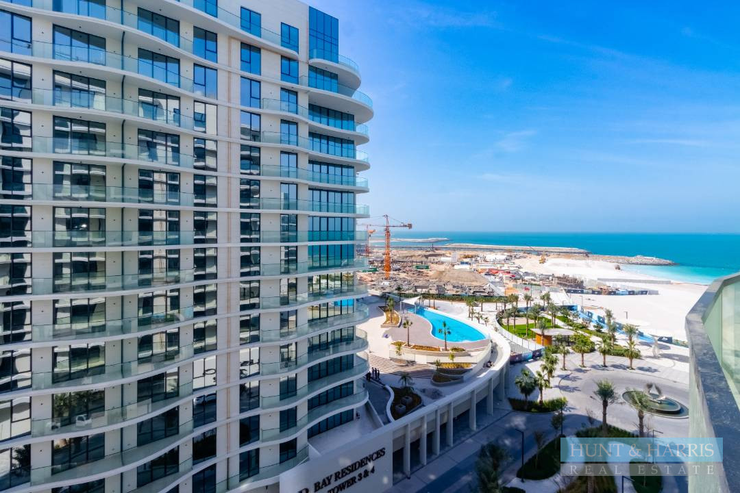 One Bedroom for Rent Mina Al Arab - Central 1 - Sea View