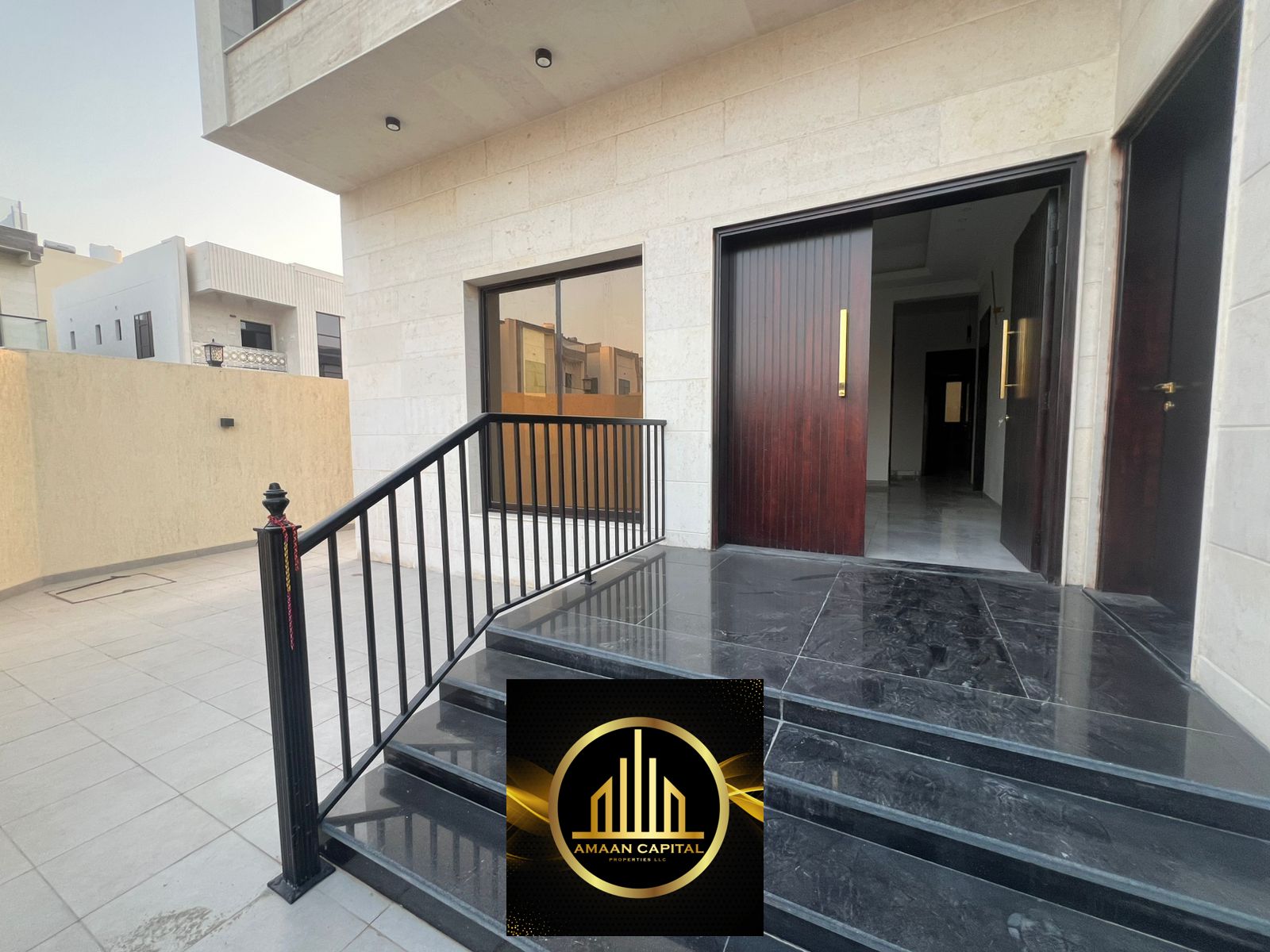 For sale: corner villa with an elegant design in the Al Yasmin area